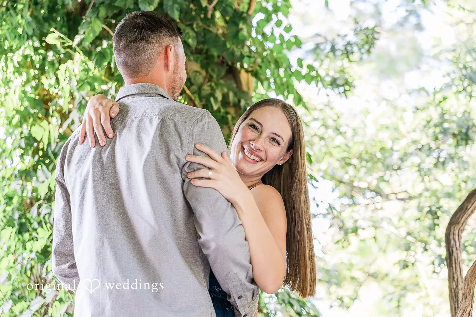 North Chagrin Park Engagement // Laura & Robert -