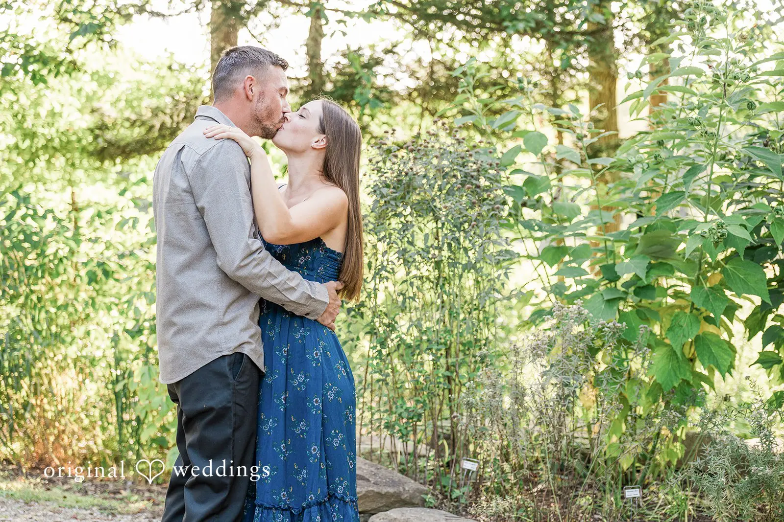 North Chagrin Park Engagement // Laura & Robert -