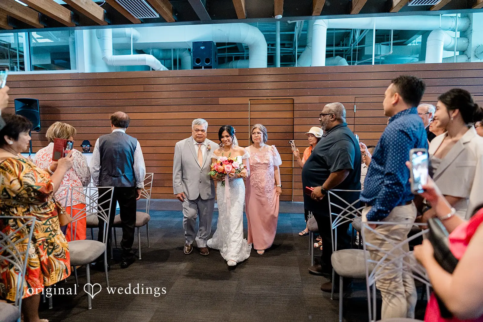 Natalie + Ryan Novelty Hill Winery Wedding // Natalie & Ryan -