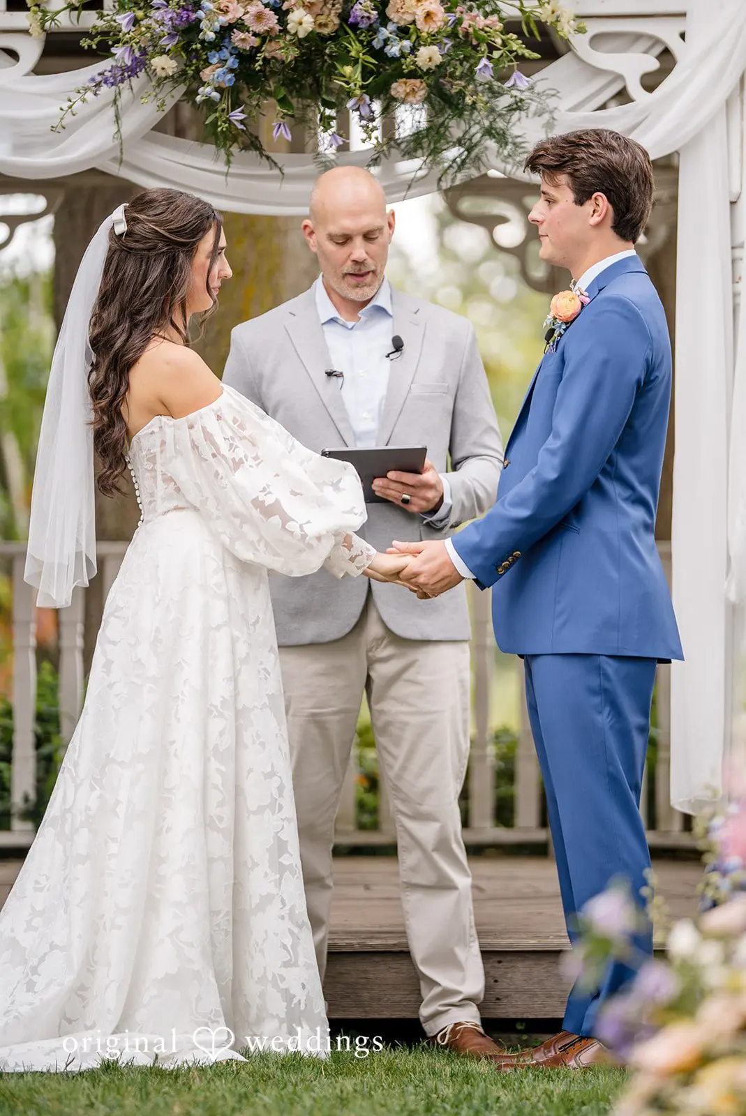 Matthew + Madelyn Oakwood Gardens and Alpaca Farm Wedding // Madelyn & Matthew -