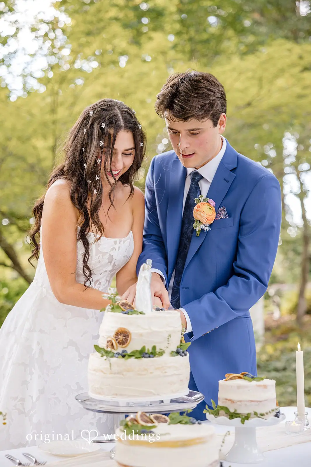 Matthew + Madelyn Oakwood Gardens and Alpaca Farm Wedding // Madelyn & Matthew -