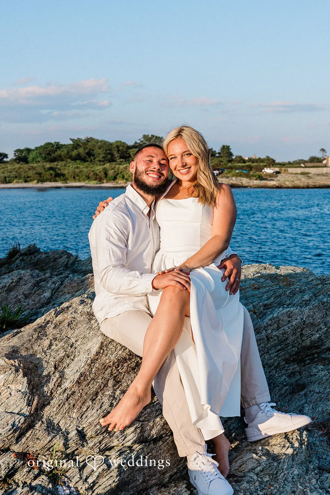 Ocean Drive in Newport Engagement // Taylor & Andrew -