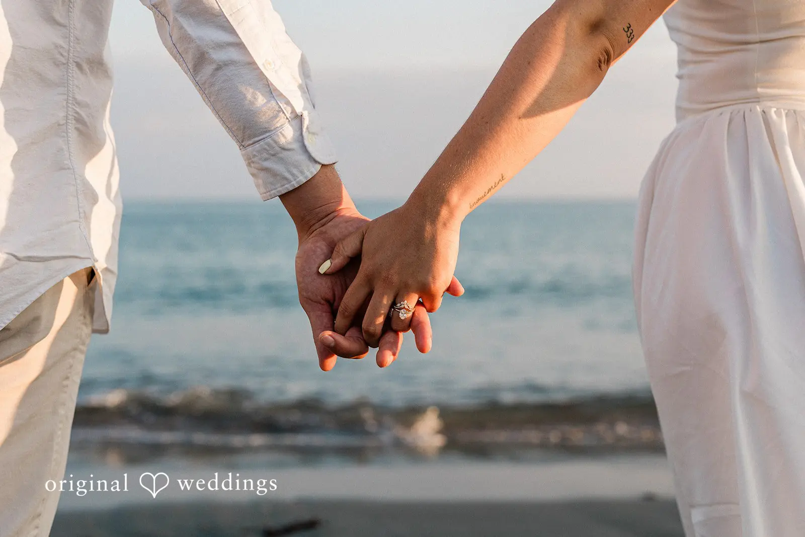 Ocean Drive in Newport Engagement // Taylor & Andrew -