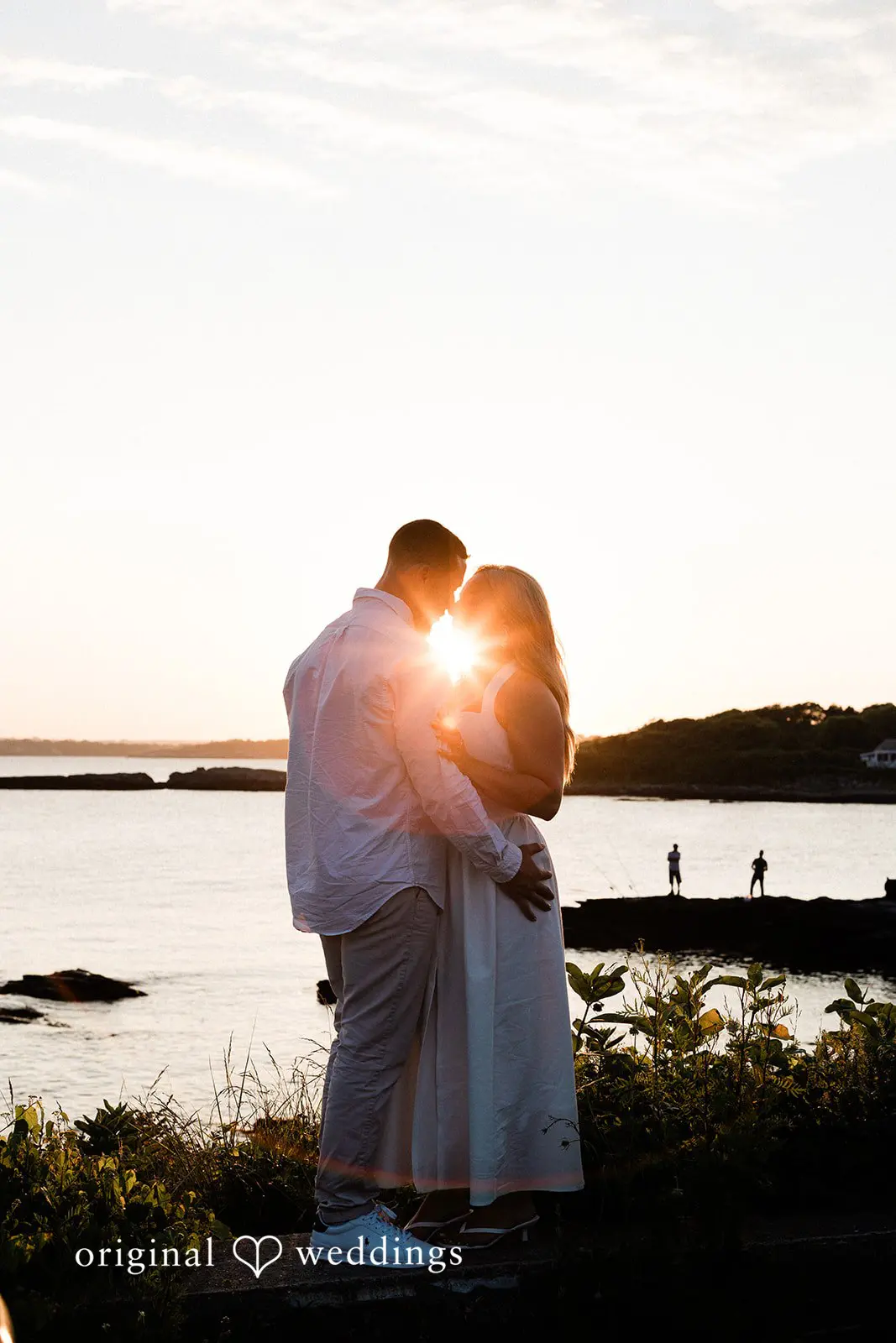 Ocean Drive in Newport Engagement // Taylor & Andrew -