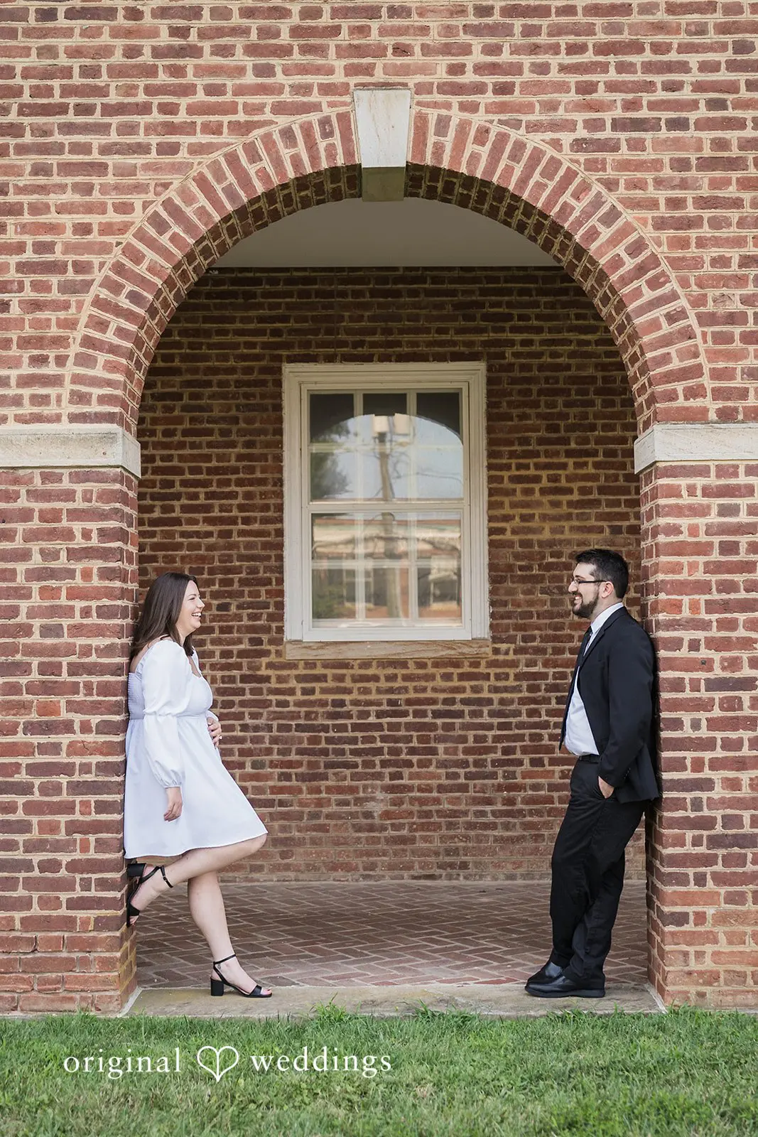 Annabelle + Tim Old Town Fairfax Engagement // Annabelle & Tim -