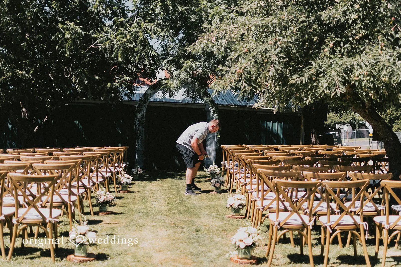 Oregon Backyard Wedding // Declan & Holly -