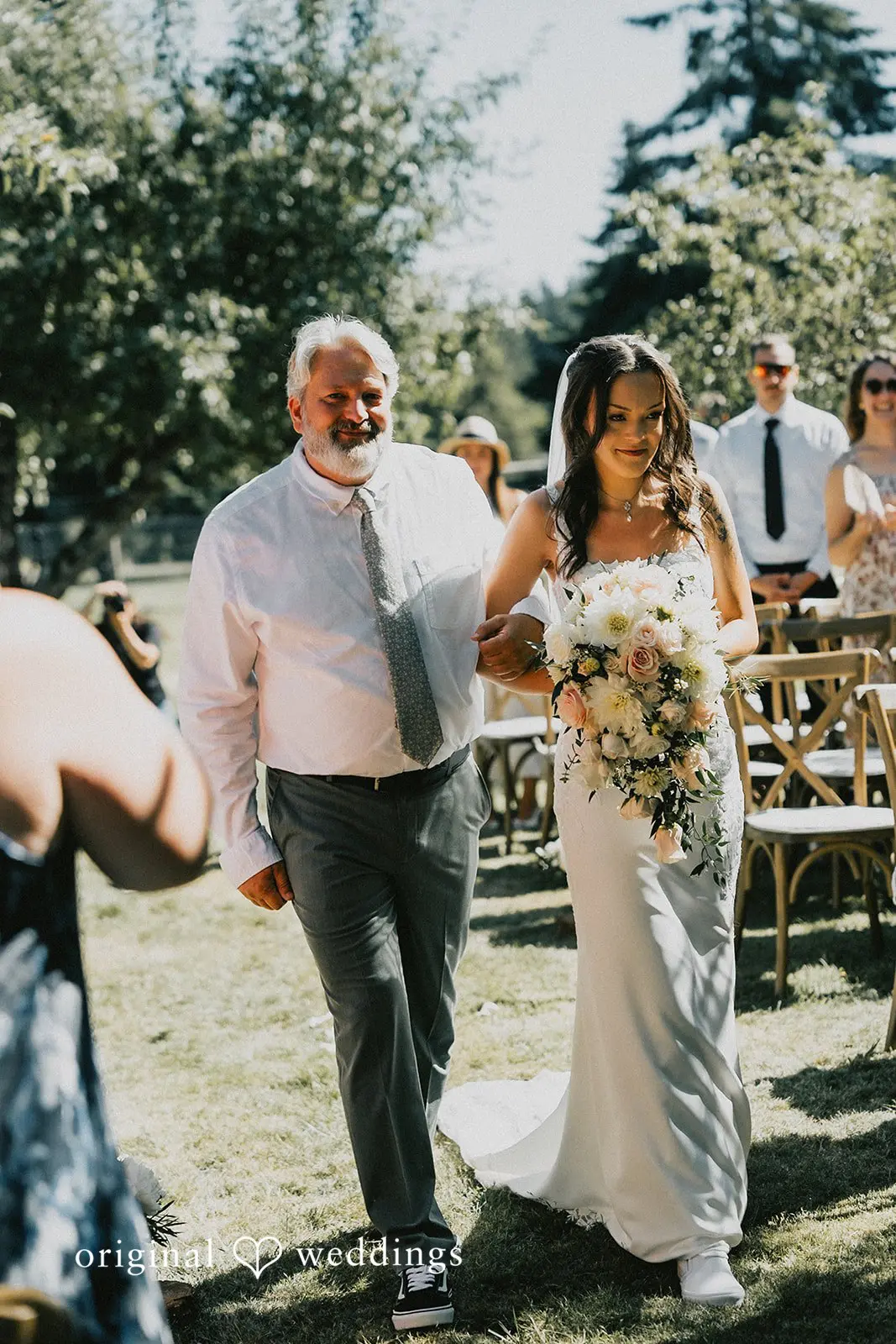 Oregon Backyard Wedding // Declan & Holly -