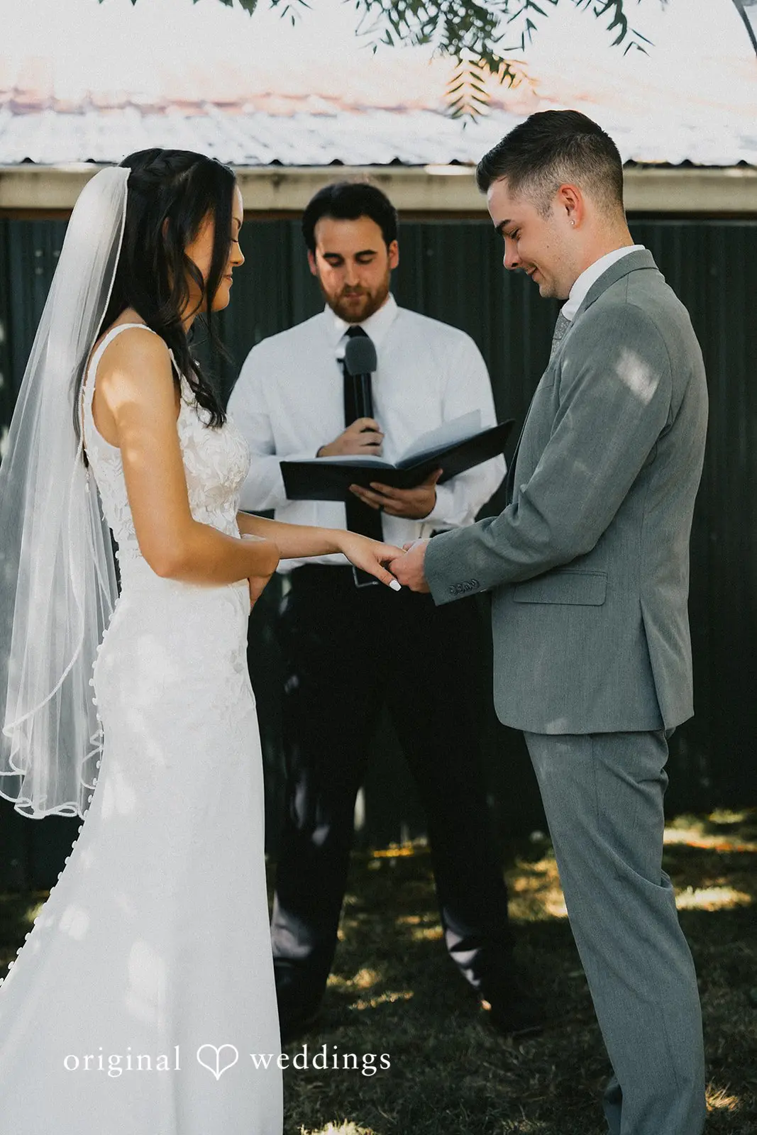 Oregon Backyard Wedding // Declan & Holly -