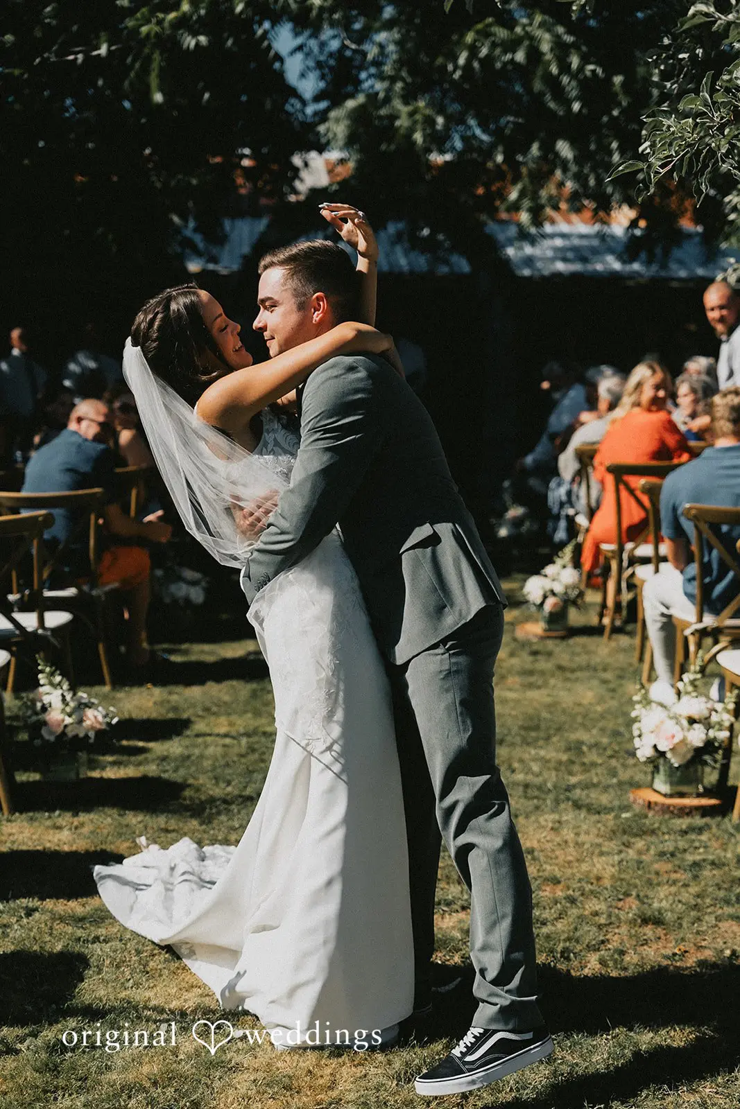 Oregon Backyard Wedding // Declan & Holly -