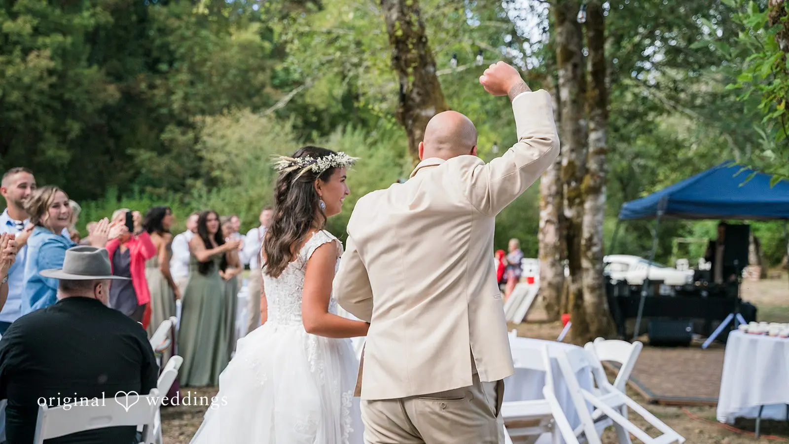 Oregon Backyard Wedding // Josie & Braden -