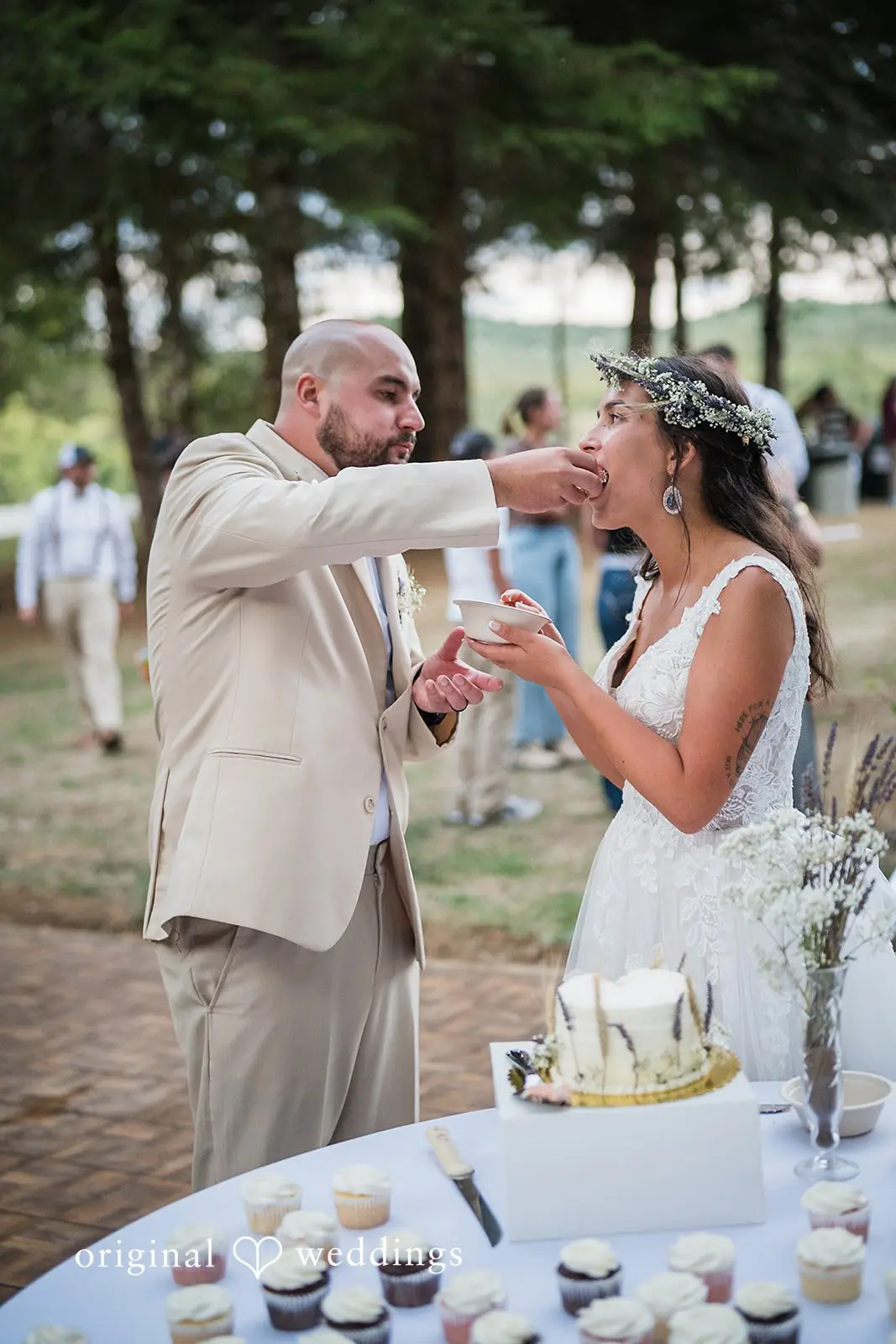 Oregon Backyard Wedding // Josie & Braden -
