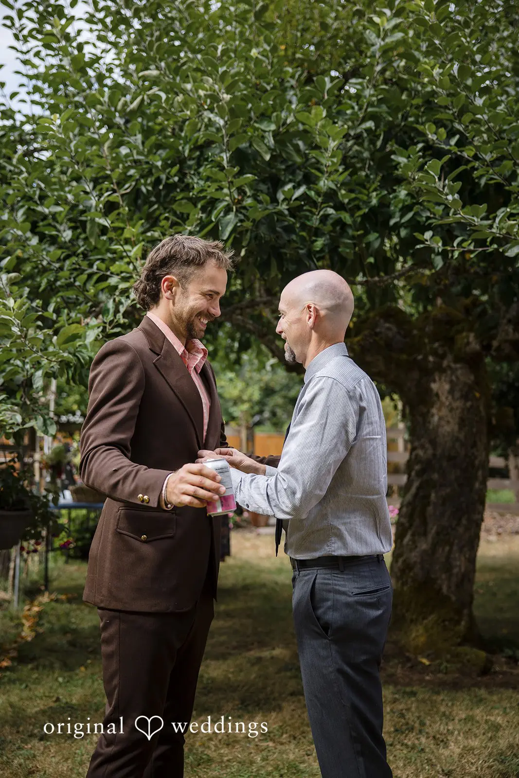 Oregon Backyard Wedding // Nicolette & Michael -