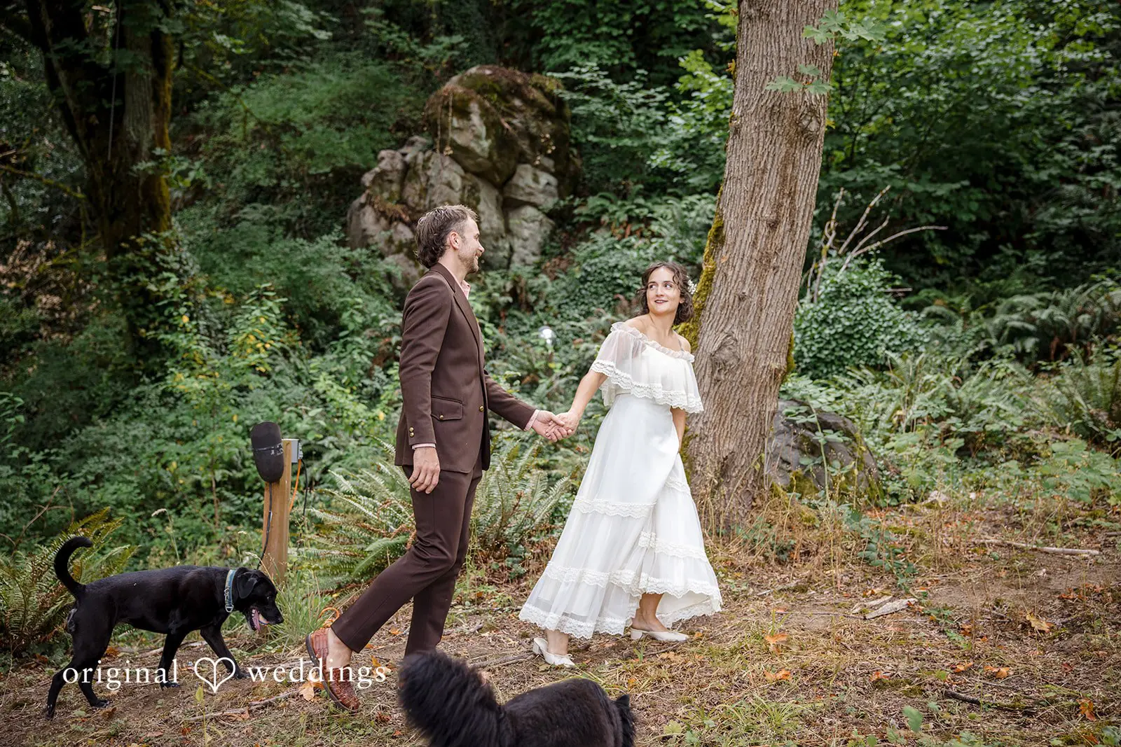 Oregon Backyard Wedding // Nicolette & Michael -