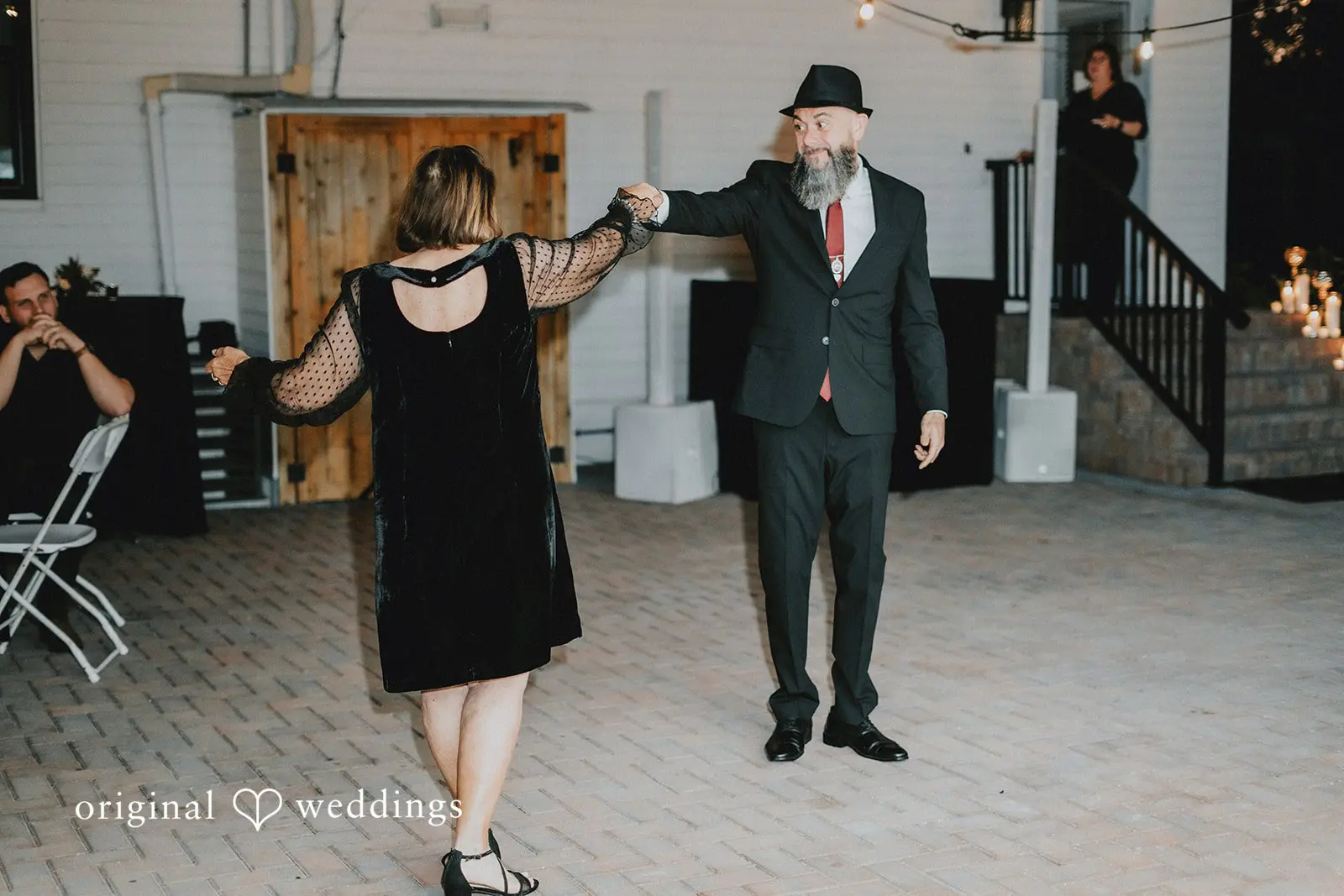 Tiffany + Justin Orlando Backyard Wedding // Tiffany & Justin -