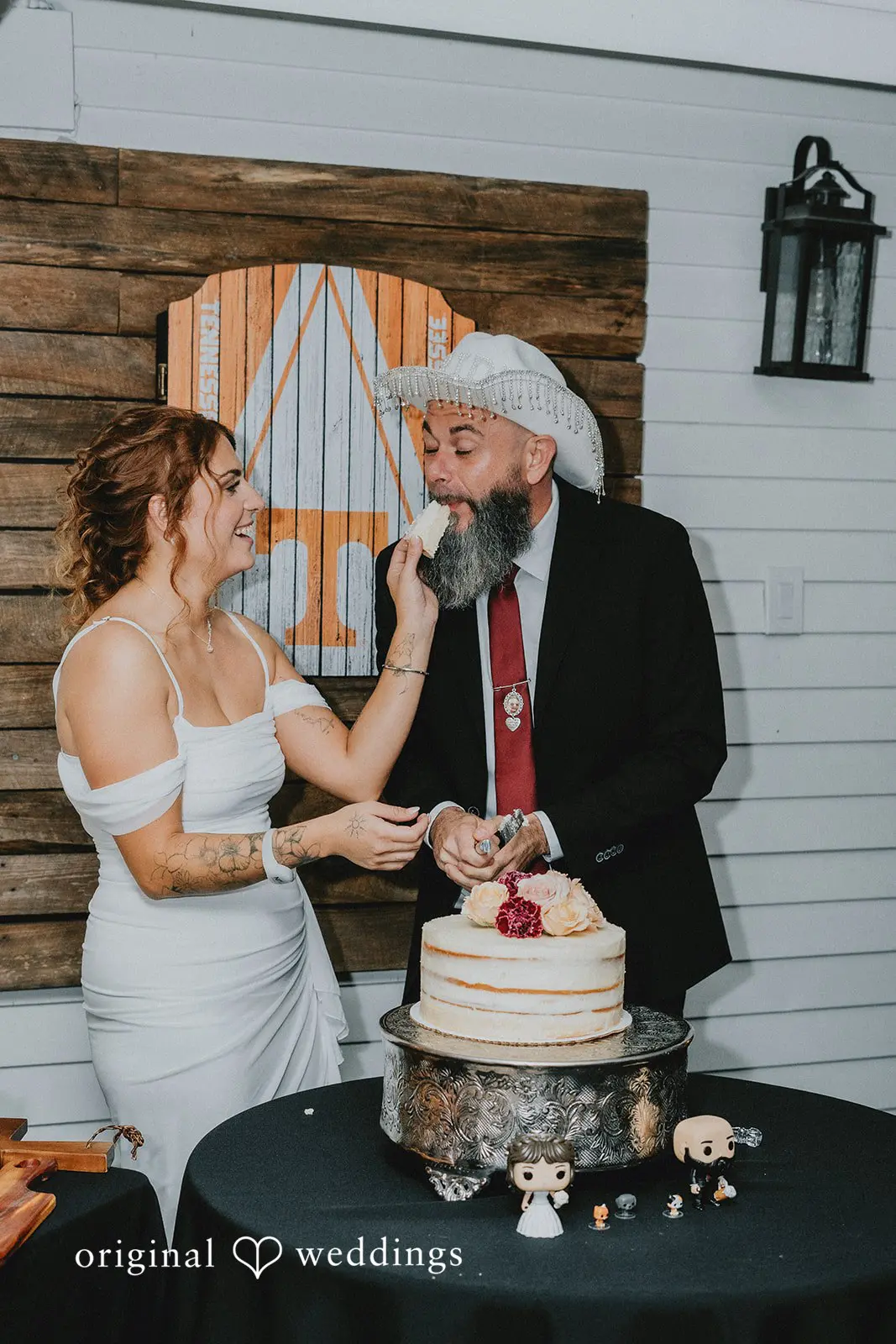 Tiffany + Justin Orlando Backyard Wedding // Tiffany & Justin -