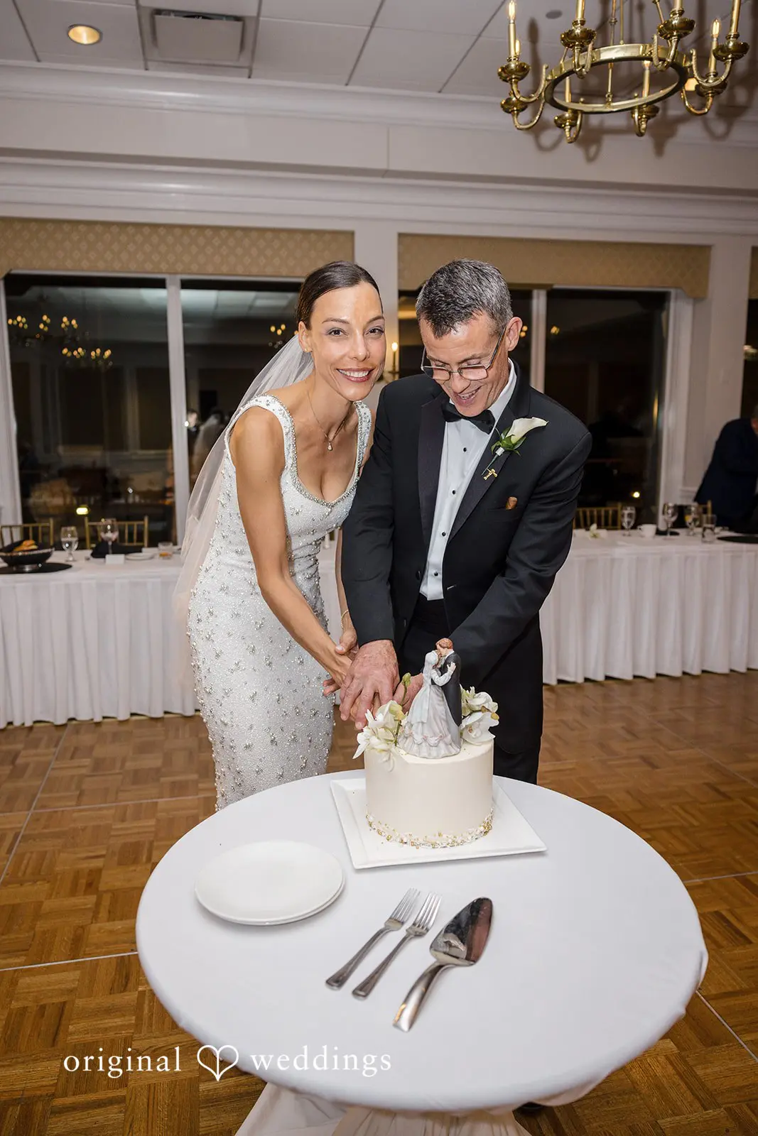 Laura + Luther Park Ridge Country Club Wedding // Laura & Luther -