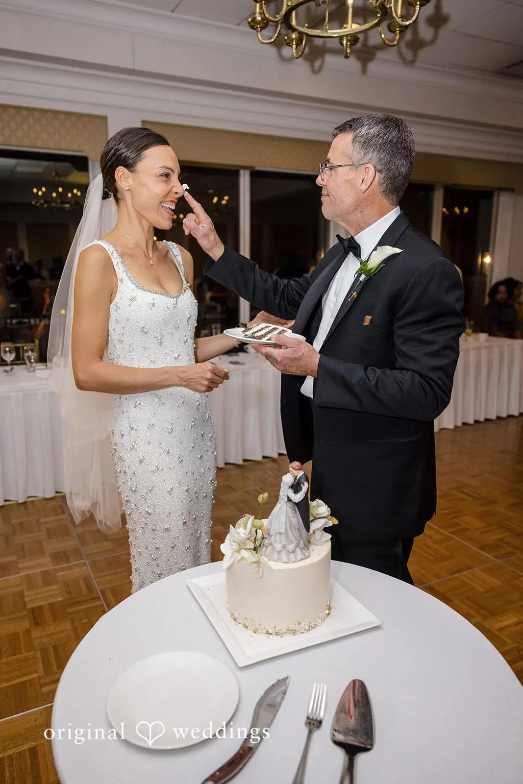 Laura + Luther Park Ridge Country Club Wedding // Laura & Luther -