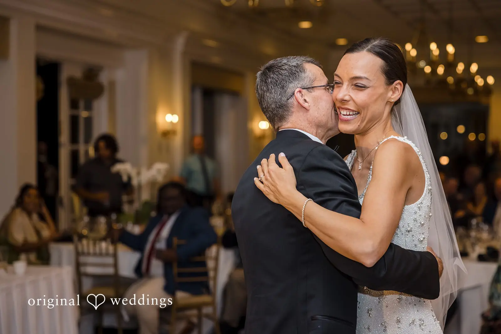 Laura + Luther Park Ridge Country Club Wedding // Laura & Luther -
