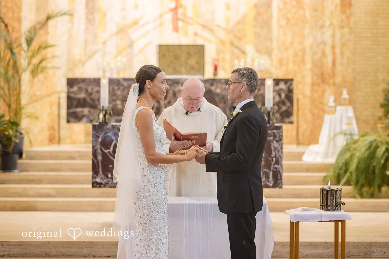 Laura + Luther Park Ridge Country Club Wedding // Laura & Luther -