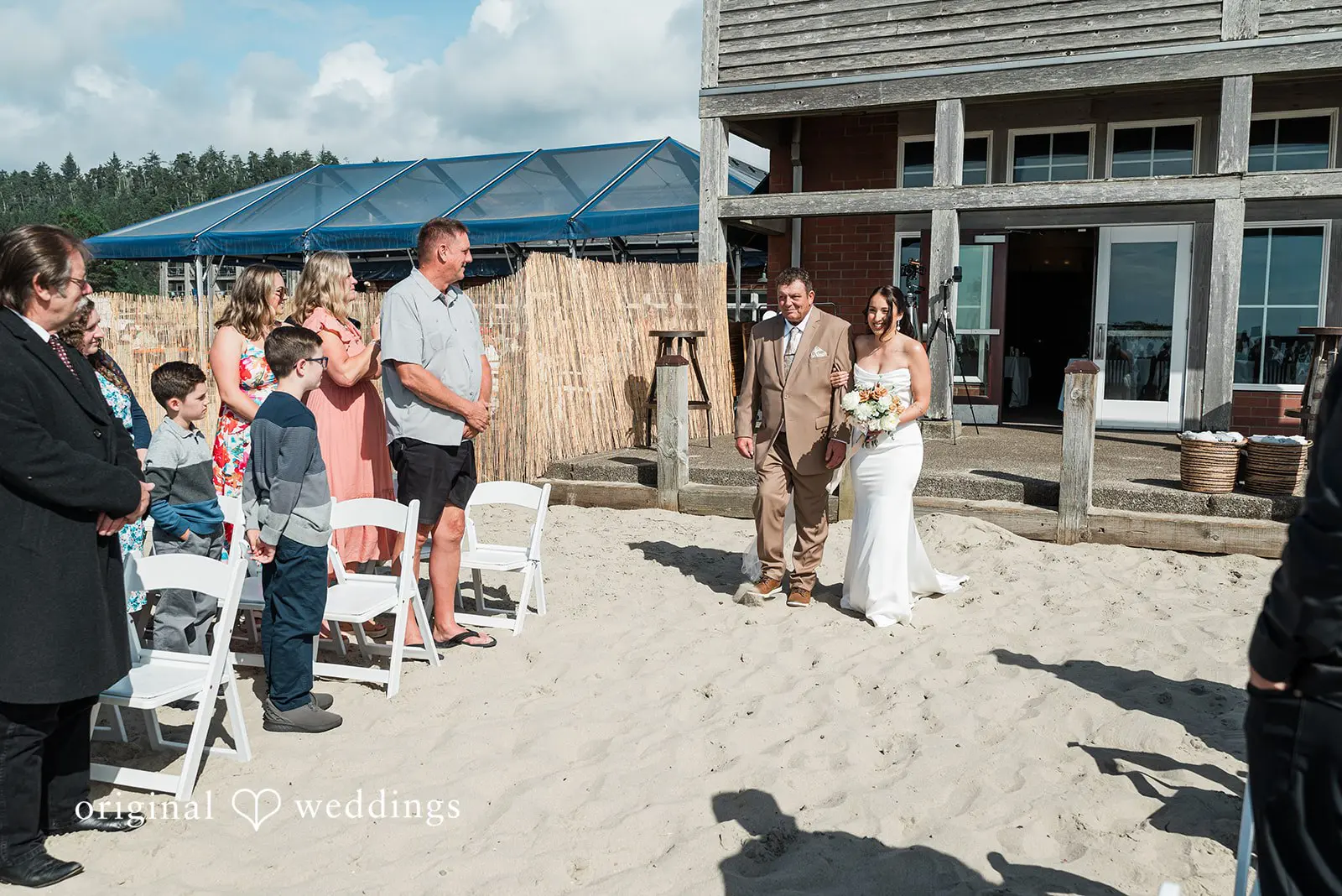 Cody + Jenna Pelican Brewery Wedding // Cody & Jenna -
