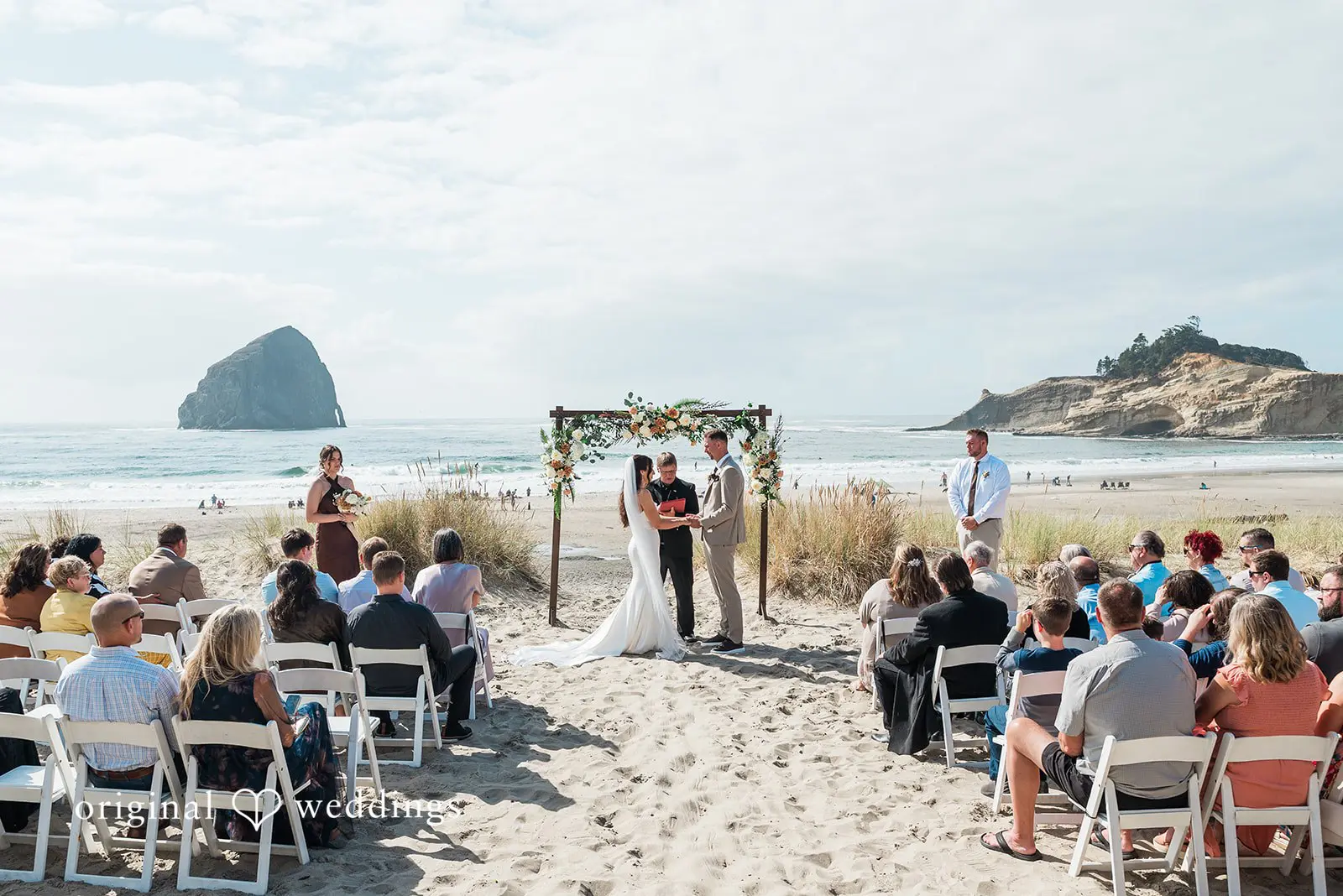 Cody + Jenna Pelican Brewery Wedding // Cody & Jenna -