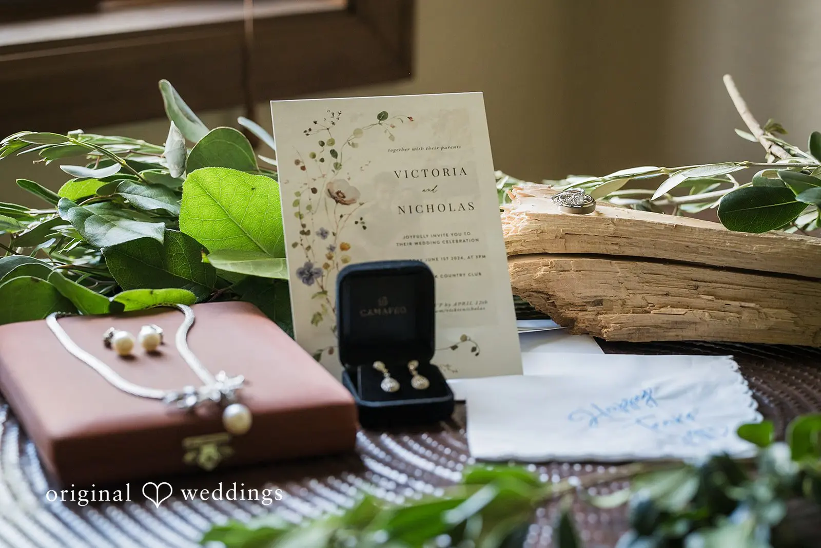 Victoria + Nicholas Perry Park Country Club Wedding // Victoria & Nicholas -