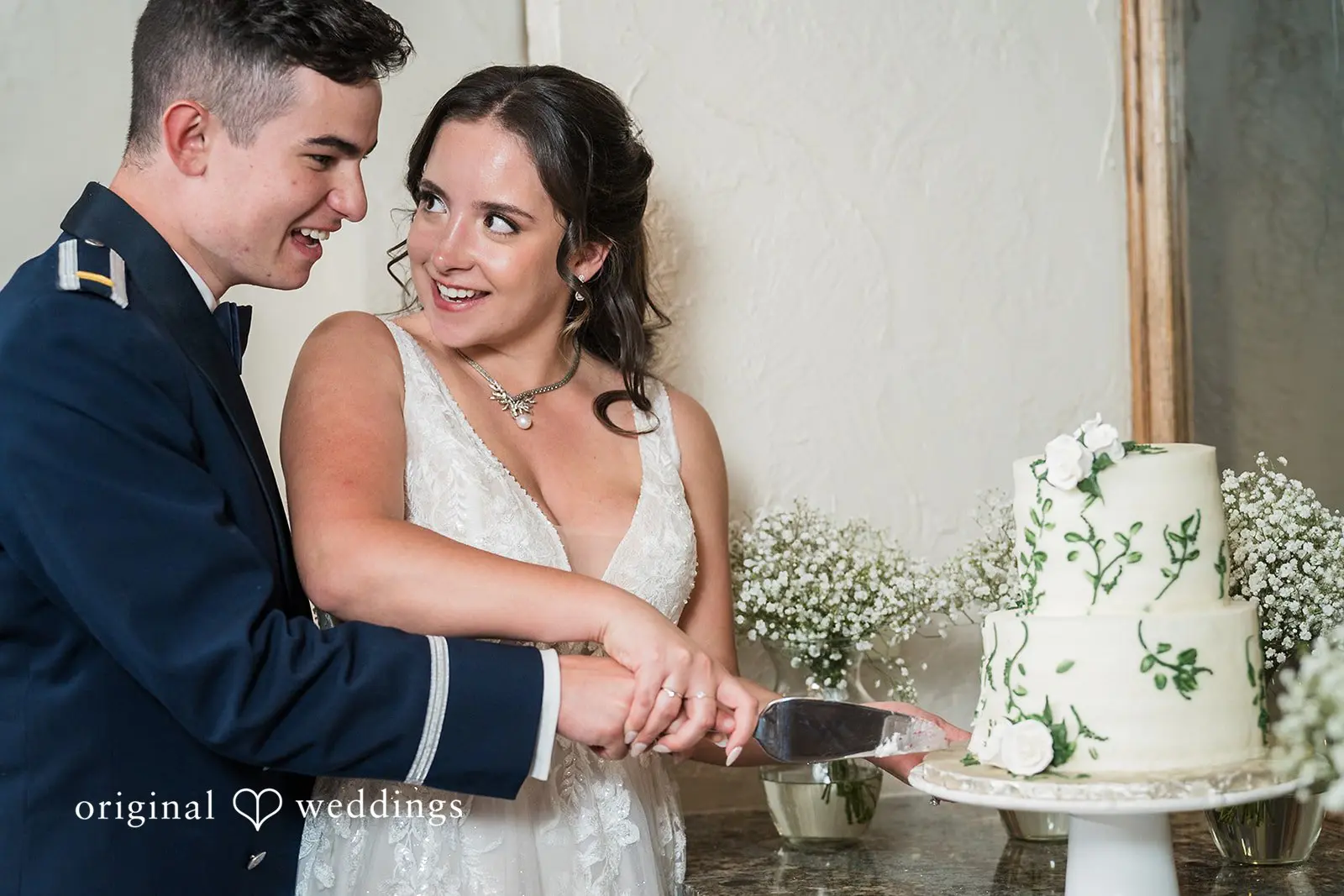 Victoria + Nicholas Perry Park Country Club Wedding // Victoria & Nicholas -