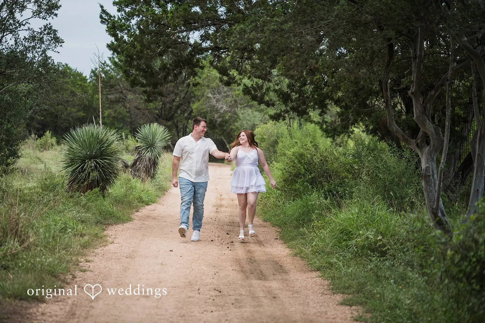 Avery + Alex Phil Hardberger Park Engagement // Avery & Alex -