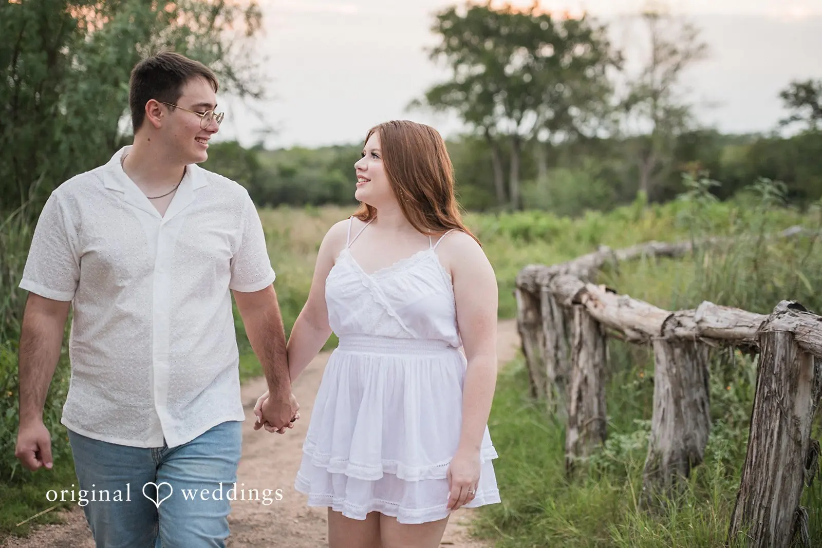 Avery + Alex Phil Hardberger Park Engagement // Avery & Alex -