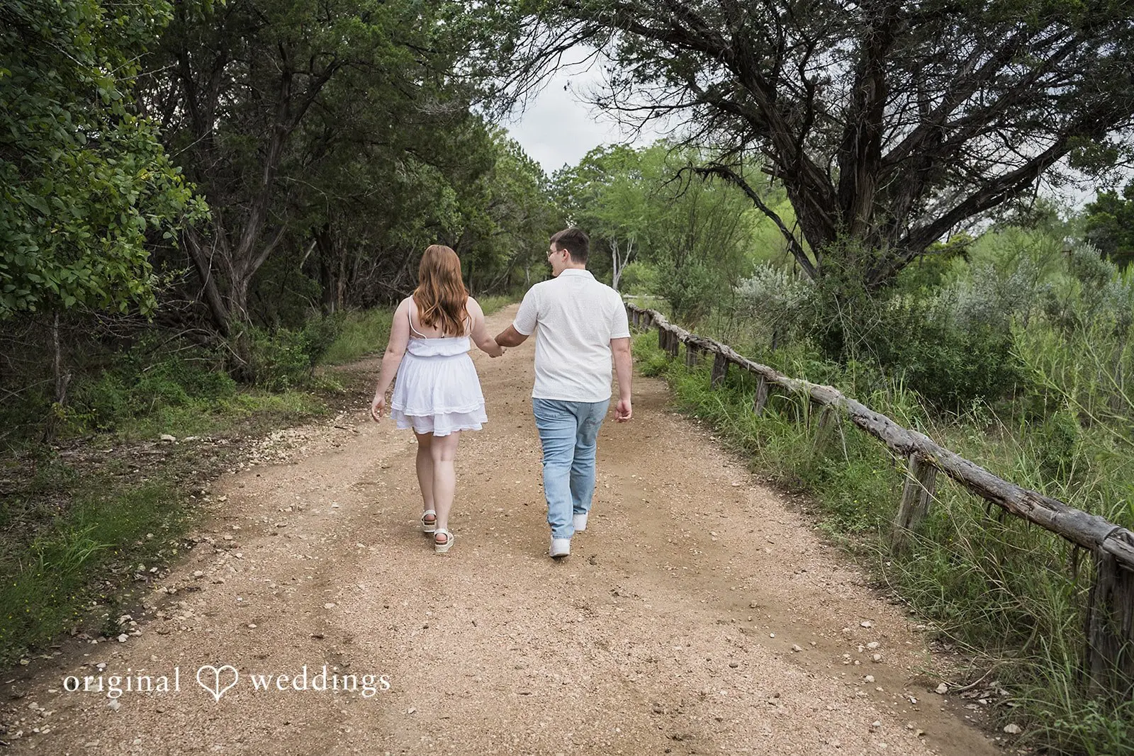 Avery + Alex Phil Hardberger Park Engagement // Avery & Alex -