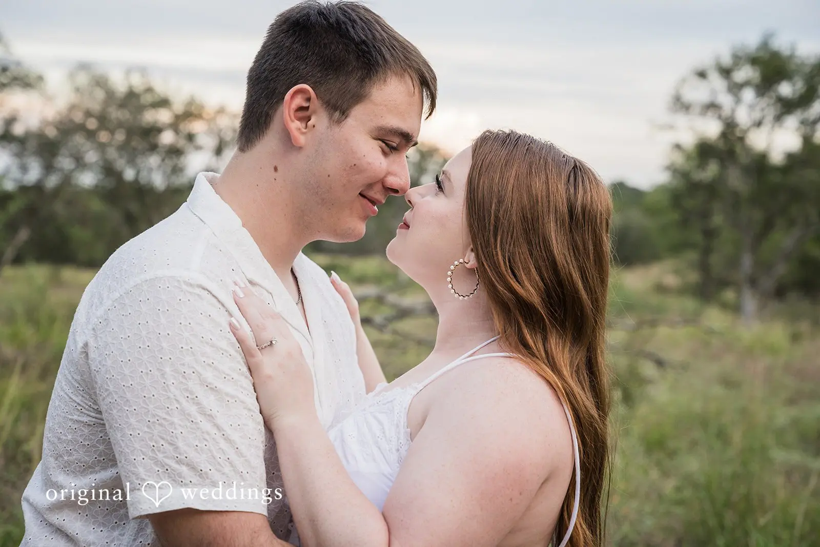 Avery + Alex Phil Hardberger Park Engagement // Avery & Alex -