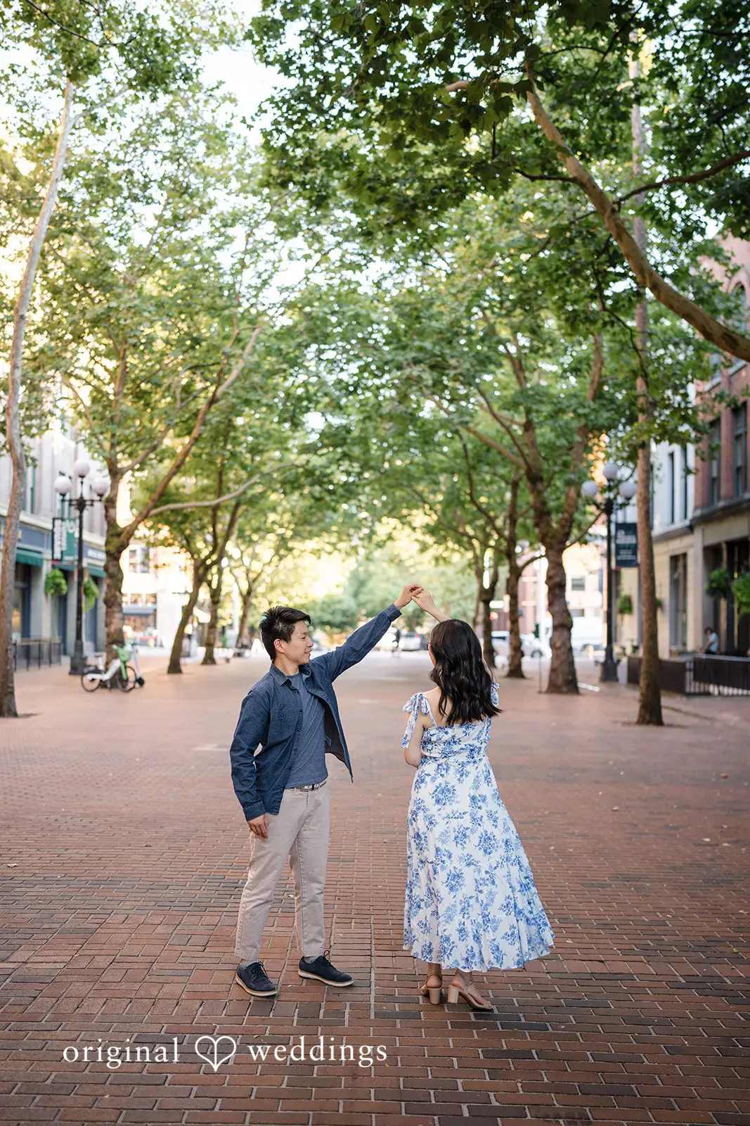 Pioneer Square Engagement // Lucy & Edward -