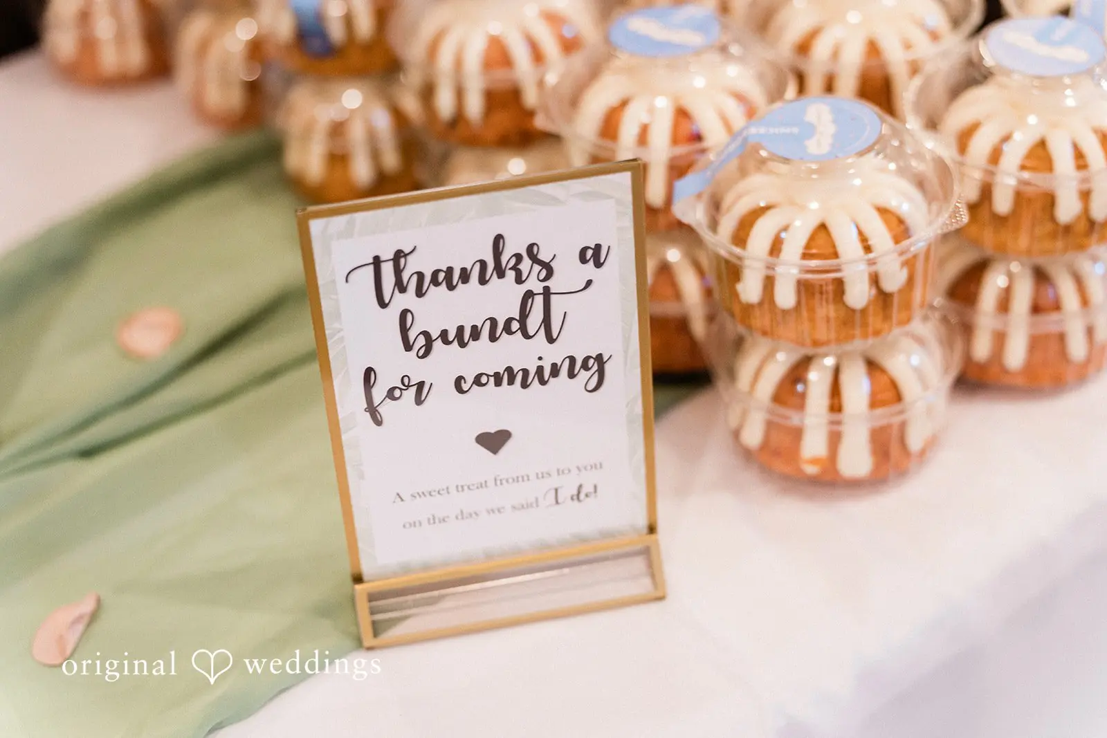 Lauren & Angel Plantation Volunteer Park Banquet Hall Wedding // Lauren & Angel -