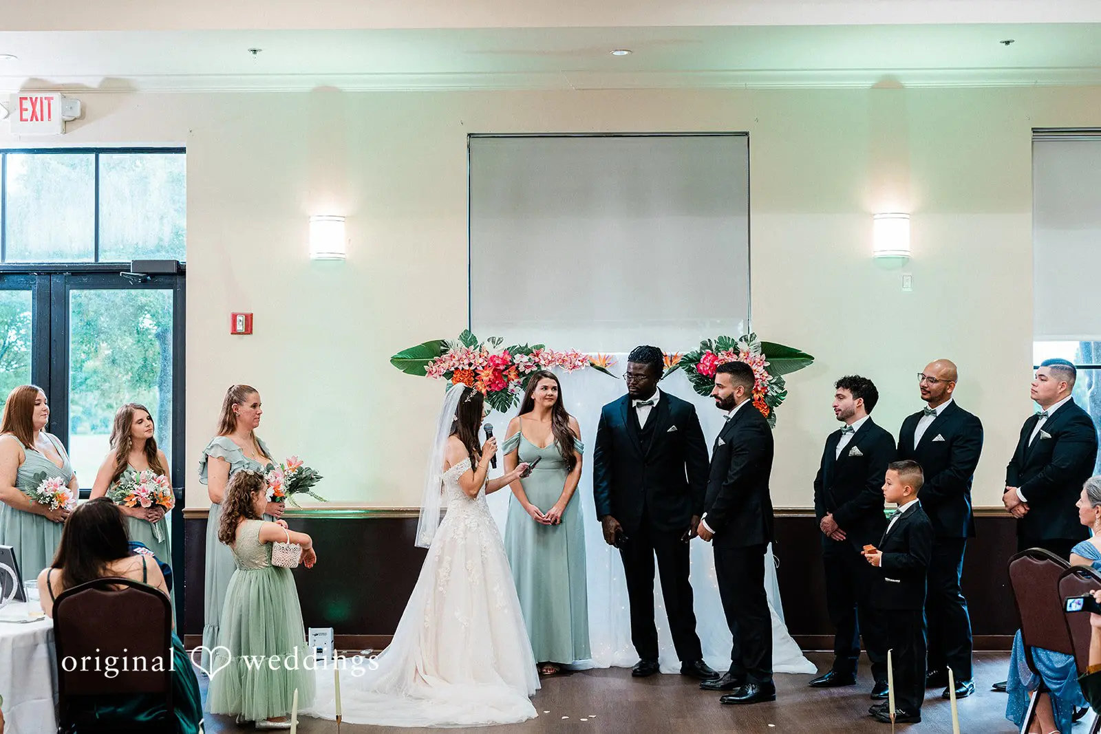 Lauren & Angel Plantation Volunteer Park Banquet Hall Wedding // Lauren & Angel -
