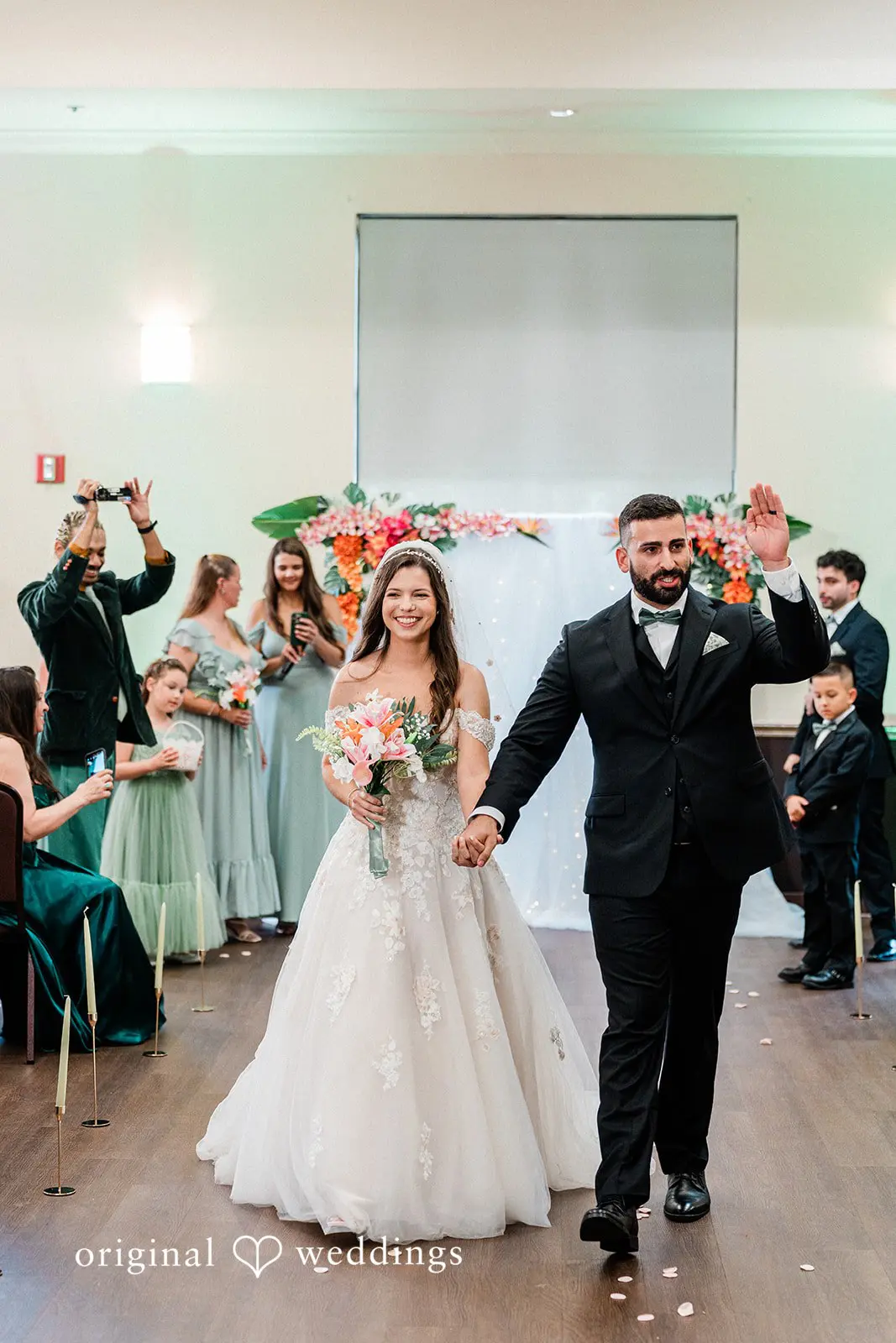 Lauren & Angel Plantation Volunteer Park Banquet Hall Wedding // Lauren & Angel -