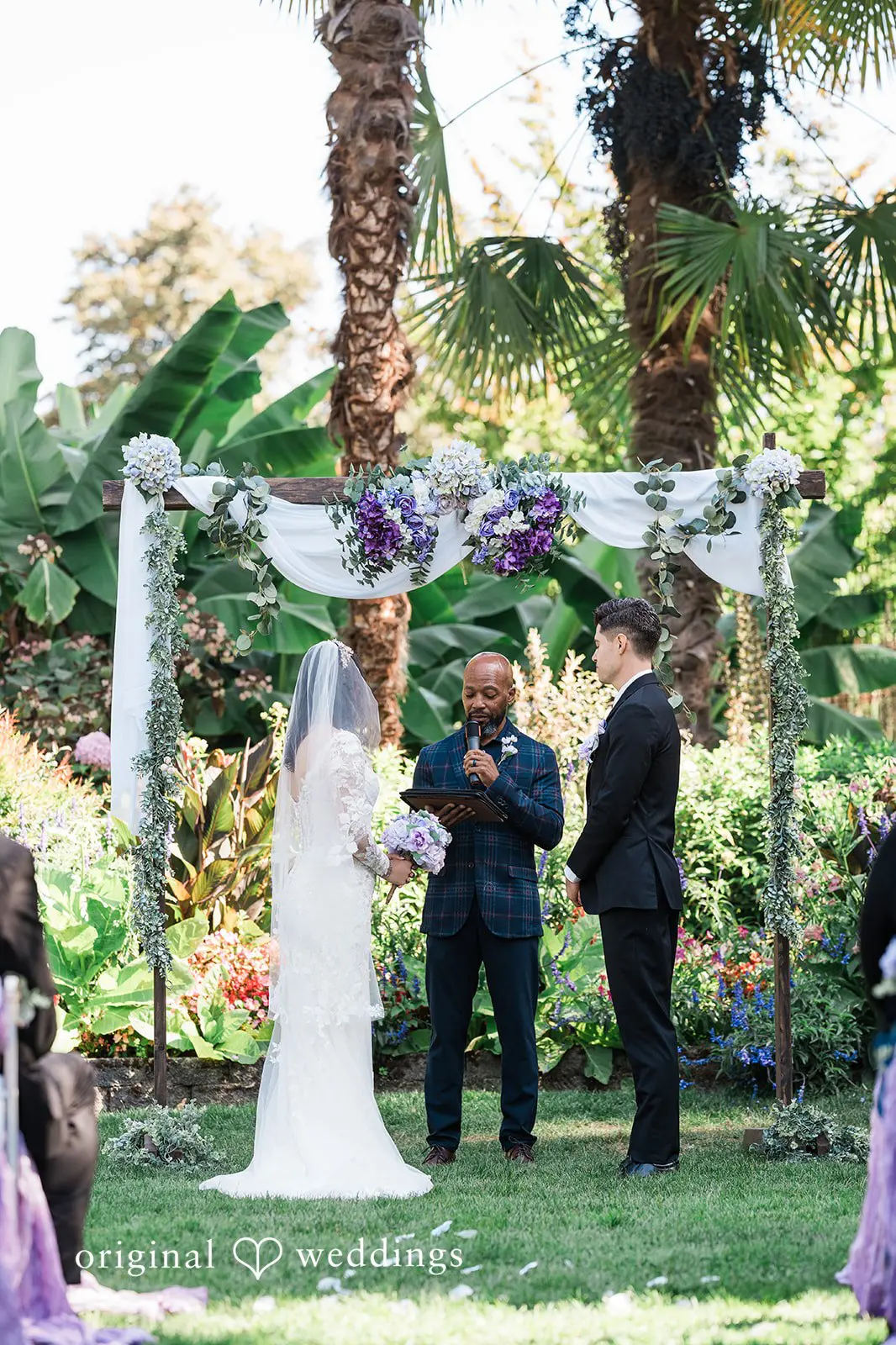 Mirella + Tobias Point Defiance Pagoda Wedding // Mirella & Tobias -
