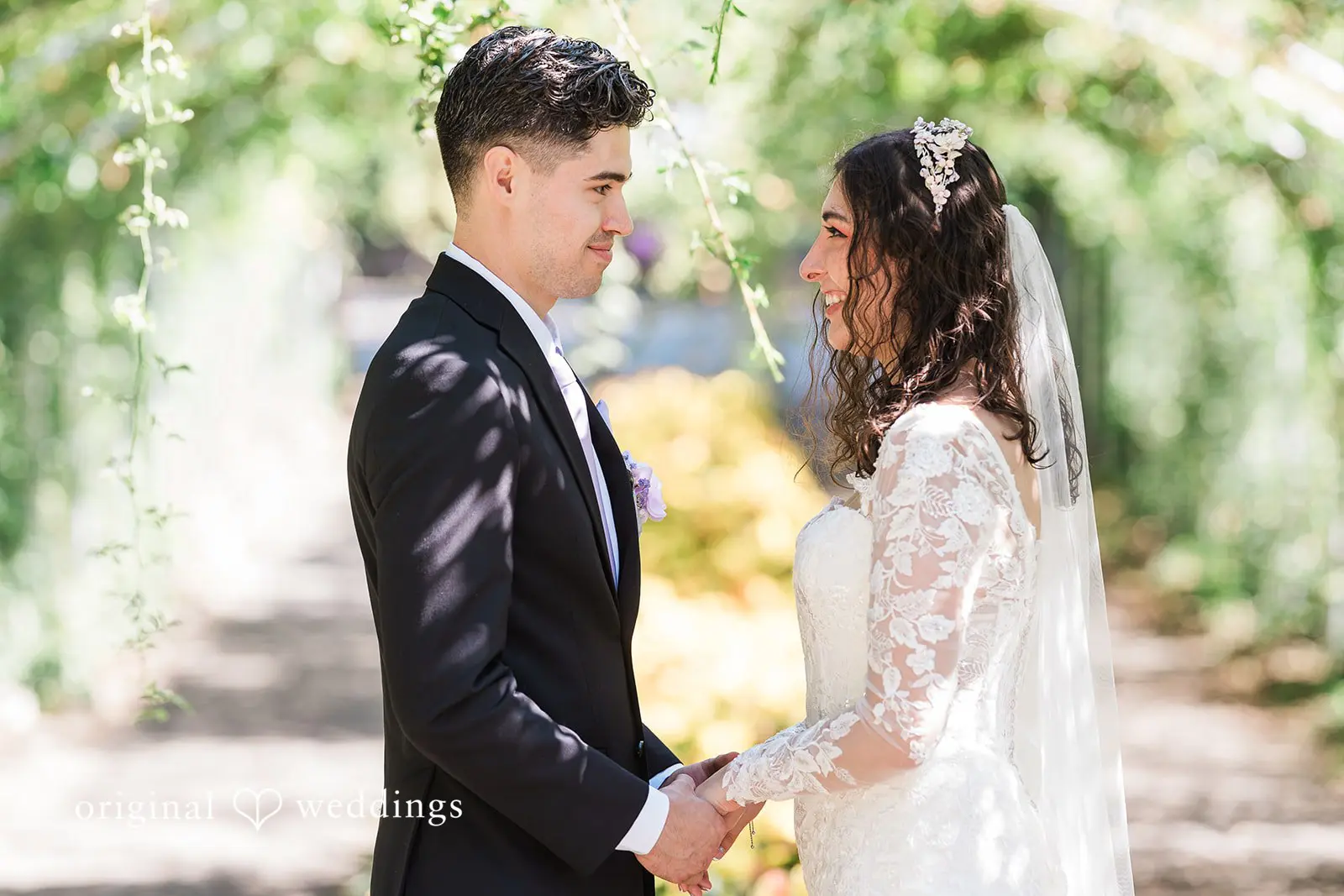 Mirella + Tobias Point Defiance Pagoda Wedding // Mirella & Tobias -