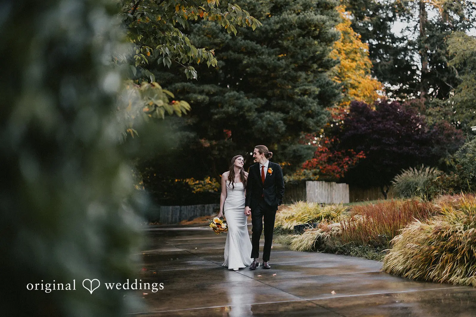 Alexandra + Cameron Point Defiance Pagoda Wedding // Alexandra & Cameron -