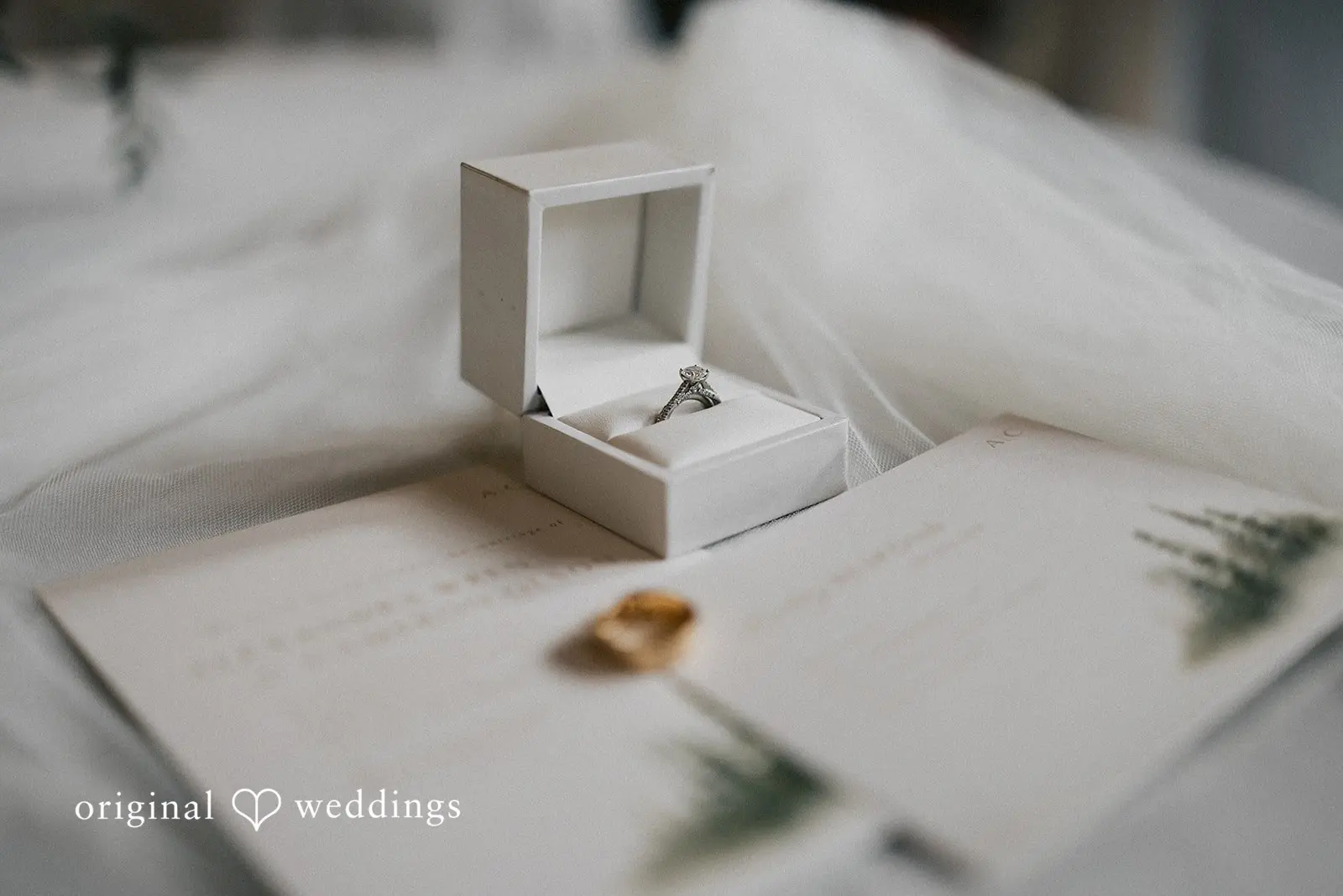 Alexandra + Cameron Point Defiance Pagoda Wedding // Alexandra & Cameron -