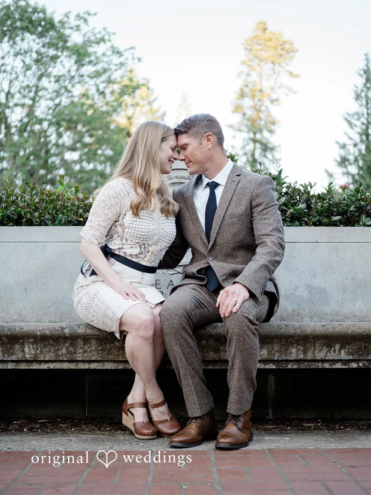 Portland International Rose Garden Engagement // Elizabeth & Daniel -
