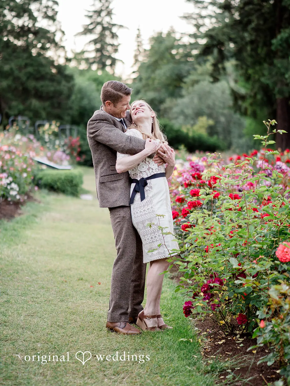 Portland International Rose Garden Engagement // Elizabeth & Daniel -