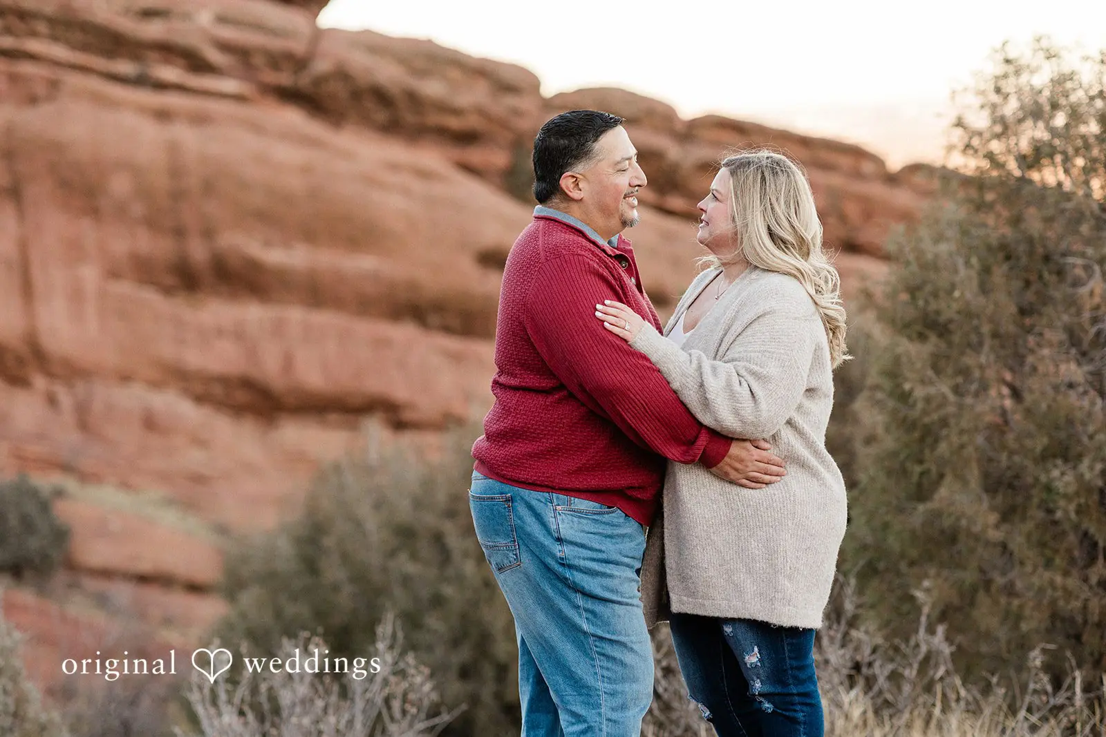 Amy + Jeremy Red Rocks Park Engagement // Amy & Jeremy -