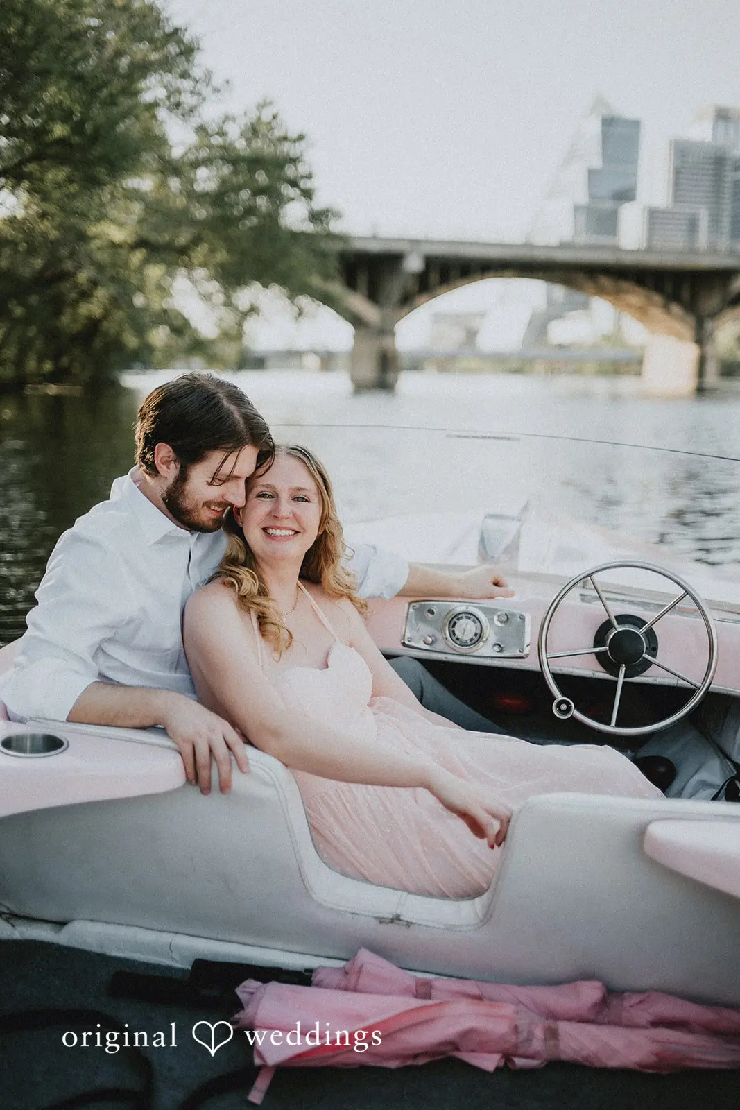 Beth + Jared Retro Boats ATX Engagement // Beth & Jared -