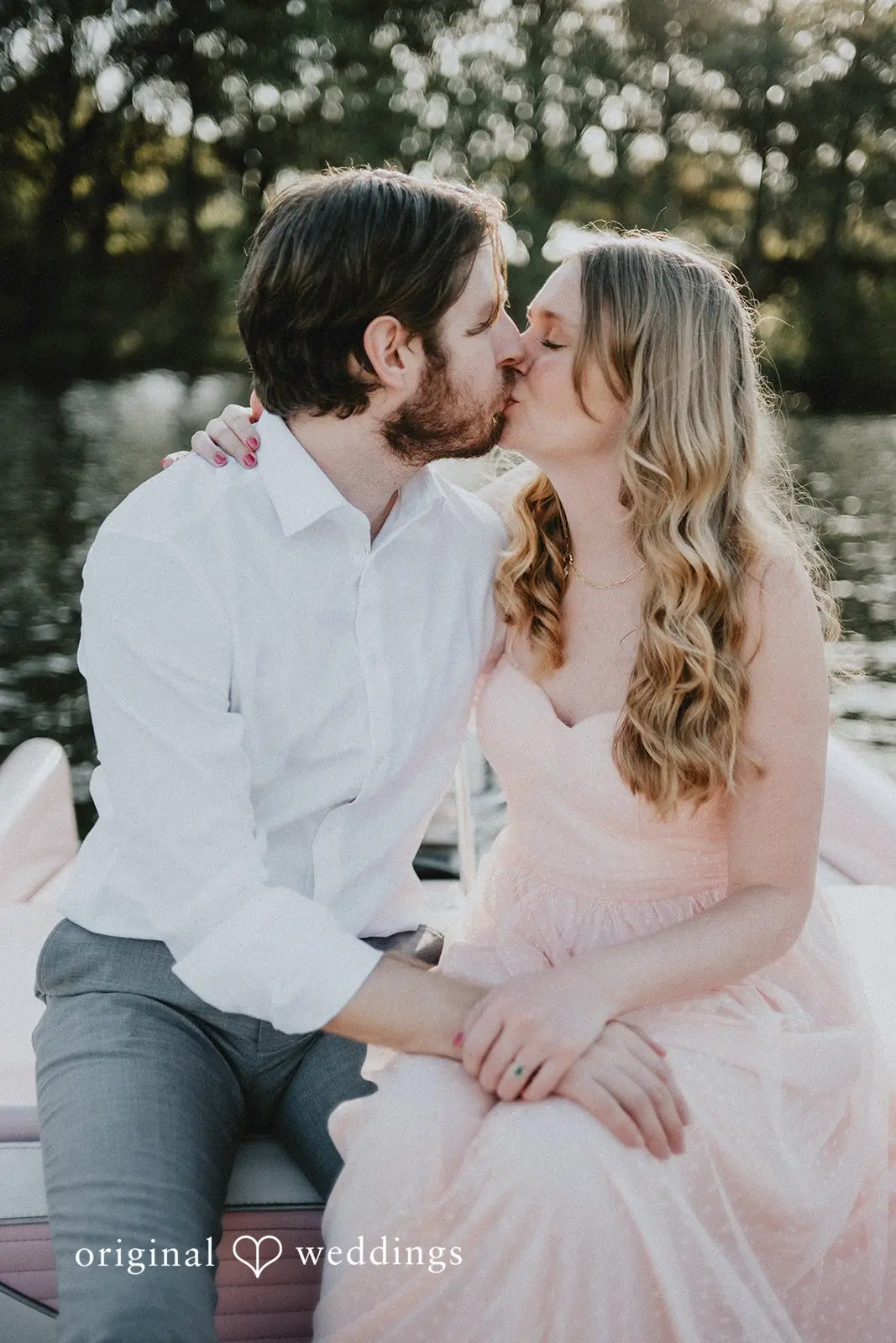 Beth + Jared Retro Boats ATX Engagement // Beth & Jared -