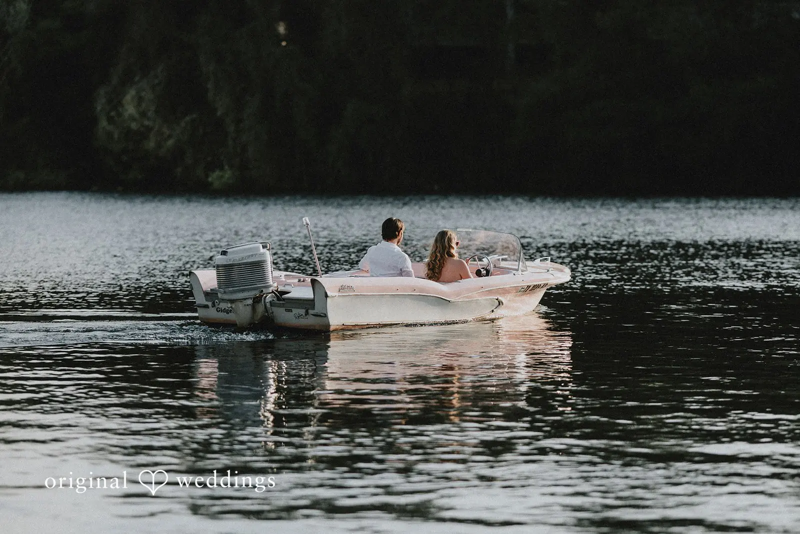 Beth + Jared Retro Boats ATX Engagement // Beth & Jared -