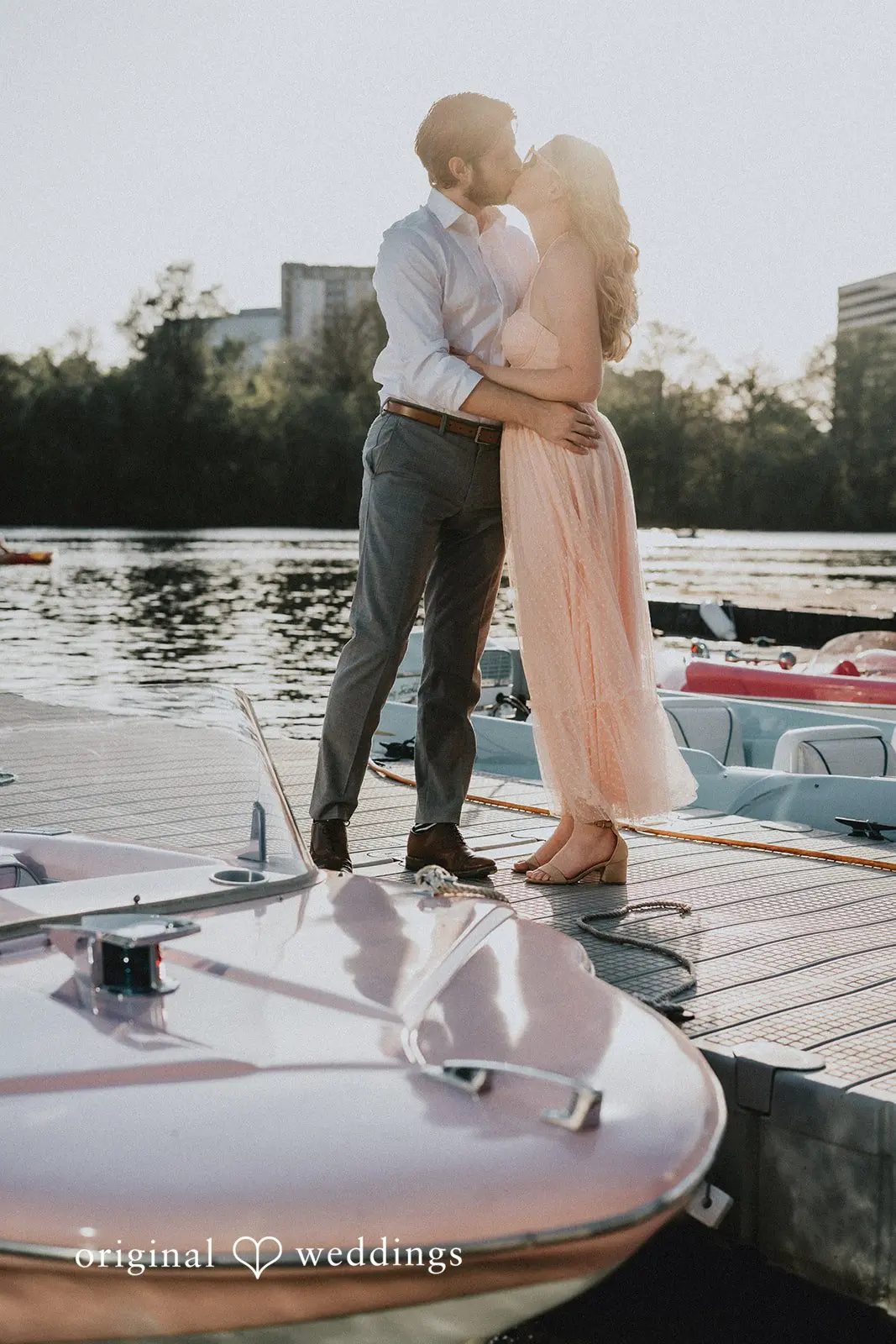 Beth + Jared Retro Boats ATX Engagement // Beth & Jared -