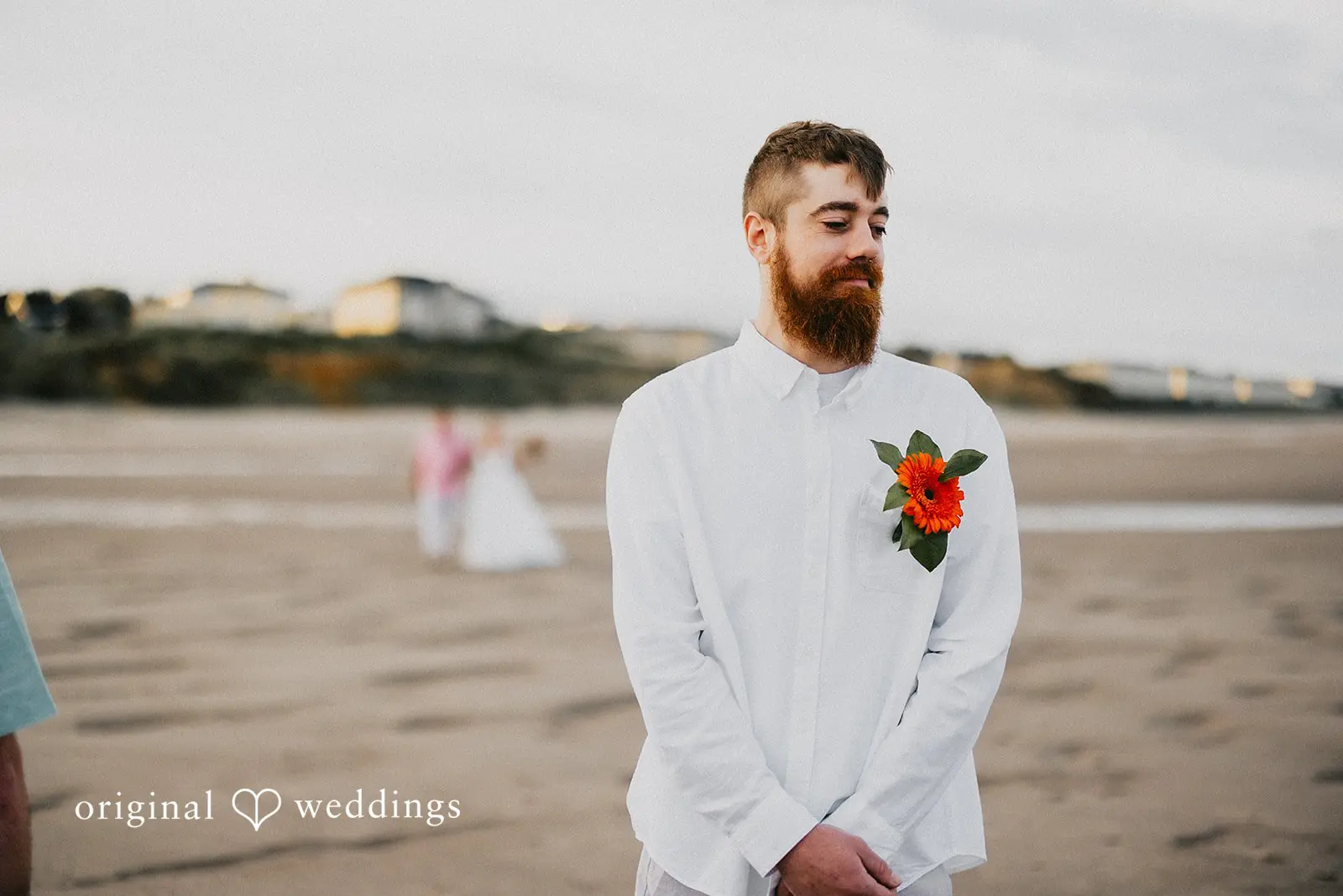 Kassi + Nolan Roads End Beach Wedding // Kassi & Nolan -