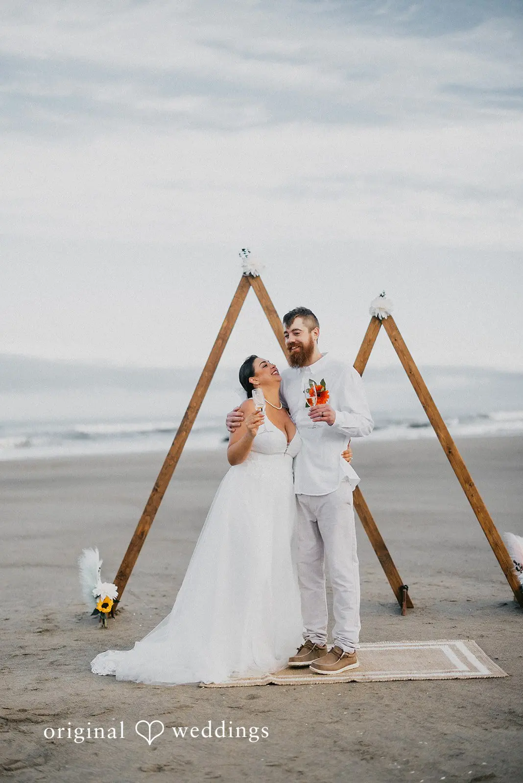 Kassi + Nolan Roads End Beach Wedding // Kassi & Nolan -