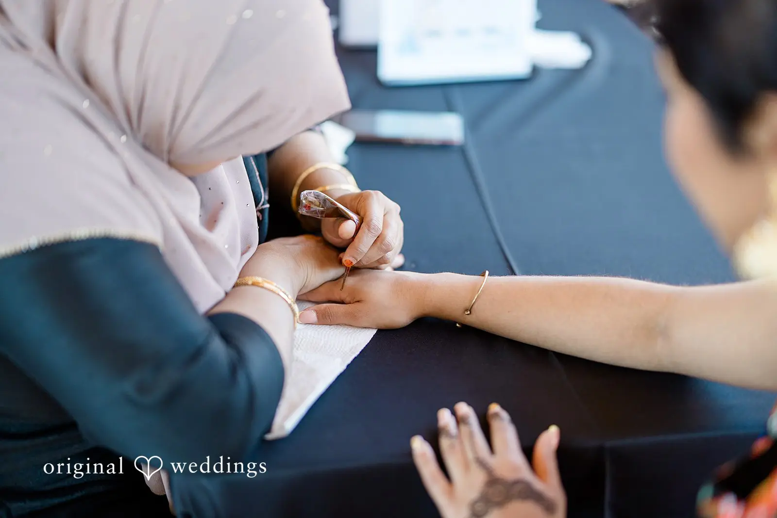 Manu + Yubing Robinswood House Wedding // Manu & Yubing -
