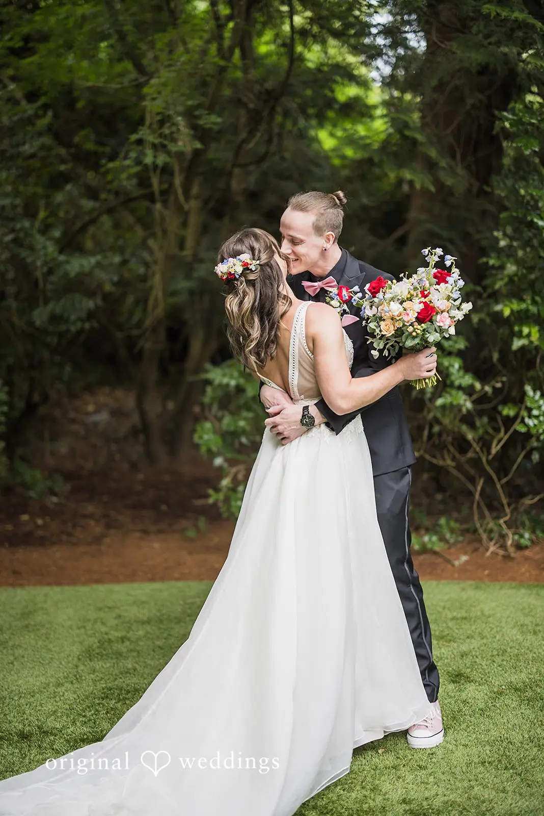 Megan + Toby Robinswood House Wedding // Megan & Toby -